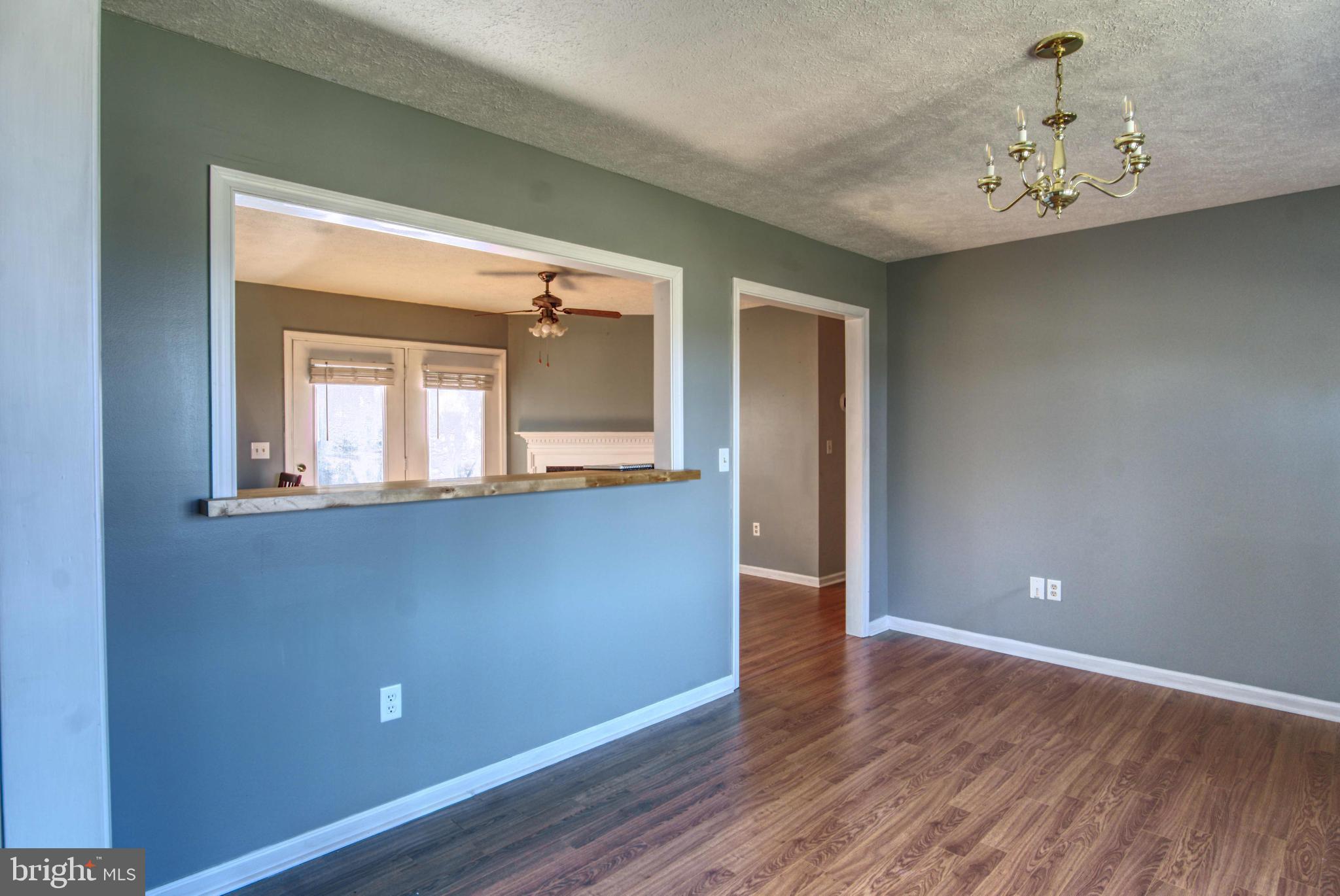 SHANNON HILLS - Residential
