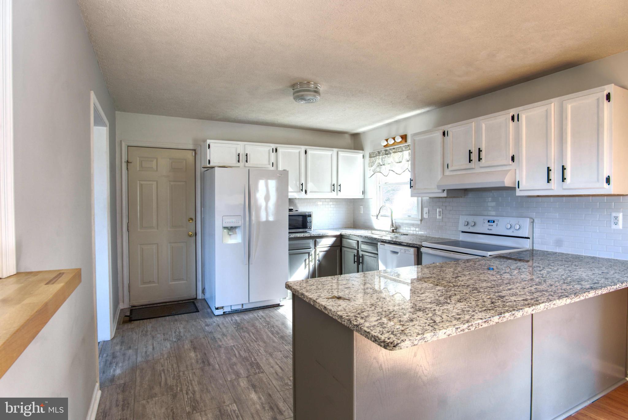 SHANNON HILLS - Residential