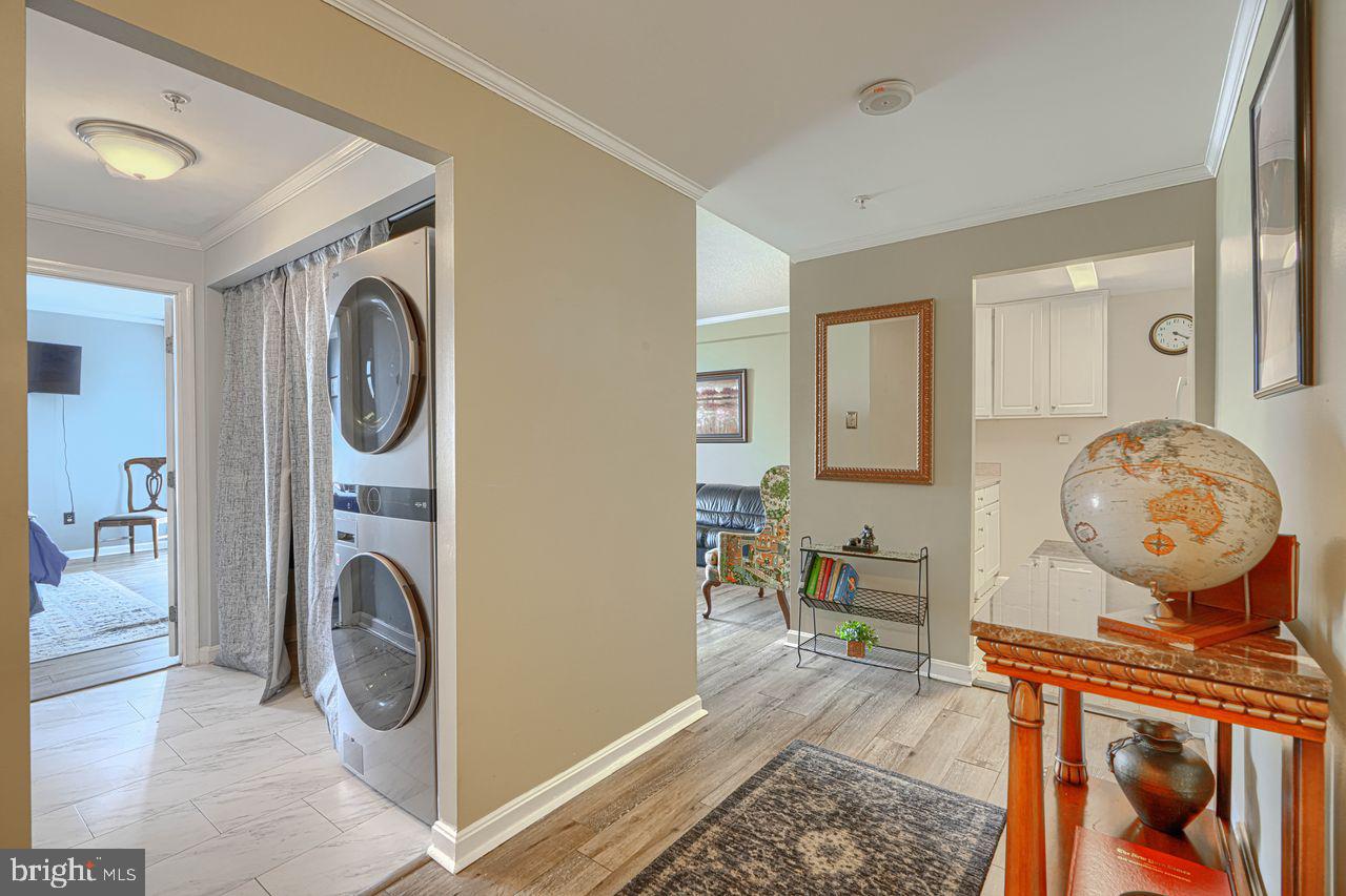 PENTHOUSE CONDOMINIUMS - Residential