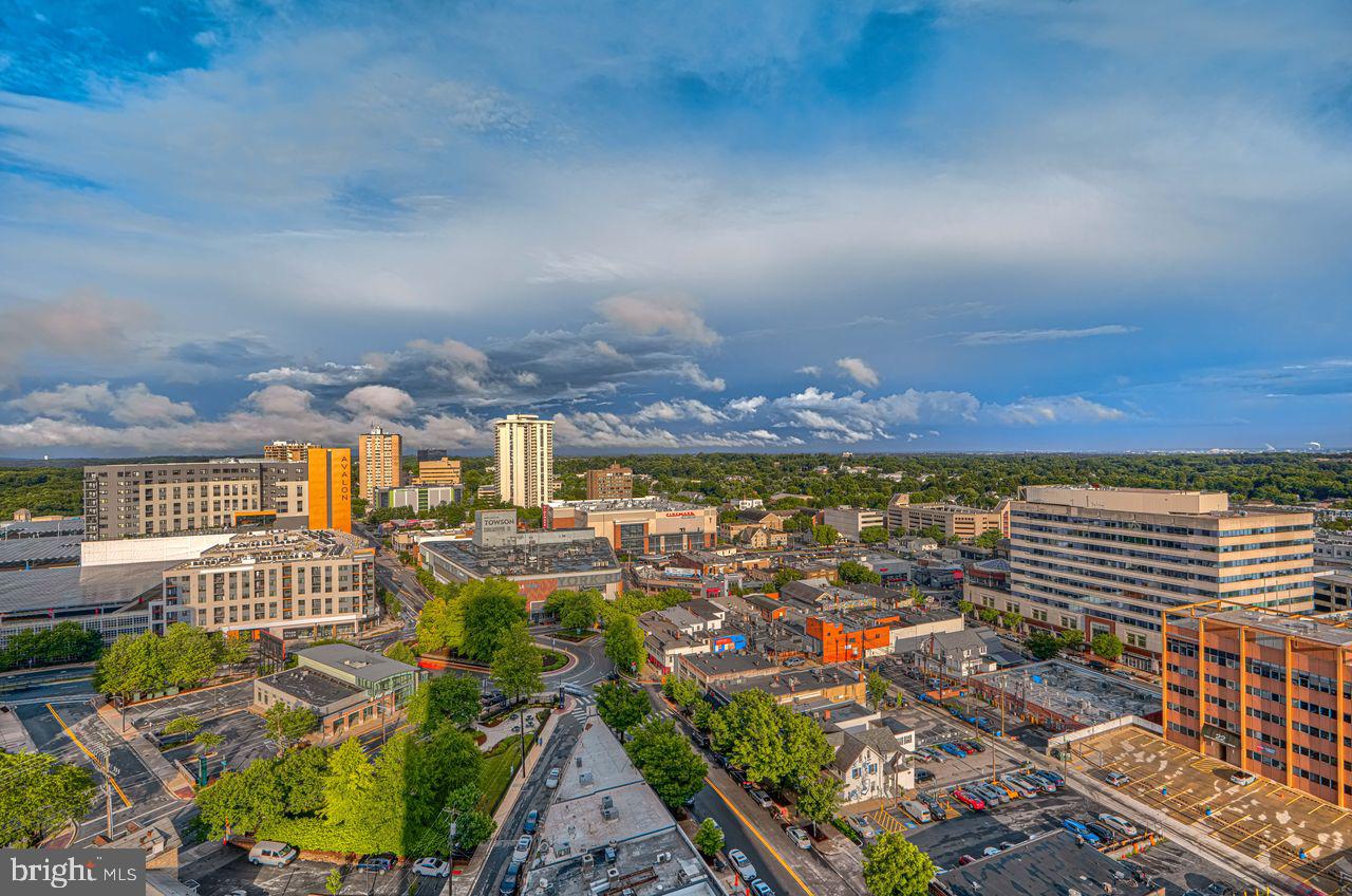 PENTHOUSE CONDOMINIUMS - Residential