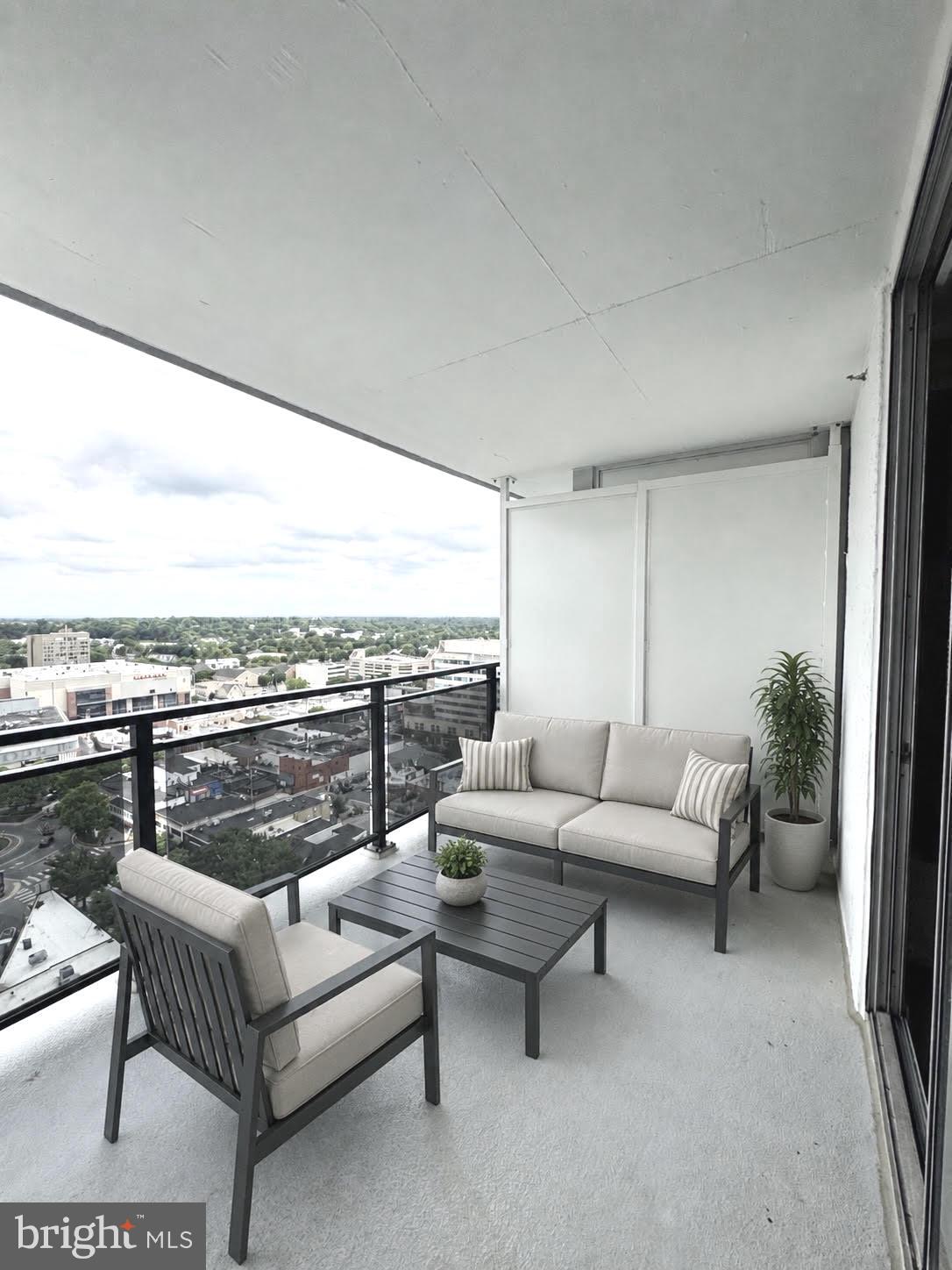 PENTHOUSE CONDOMINIUMS - Residential