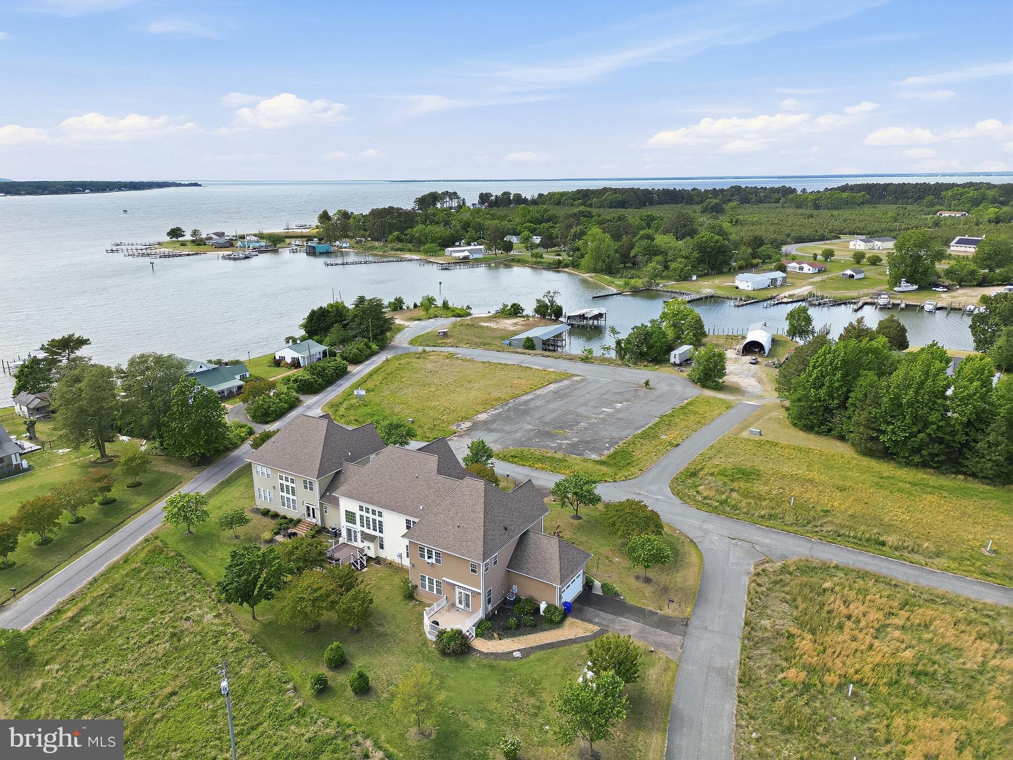 BRANSON COVE - Residential