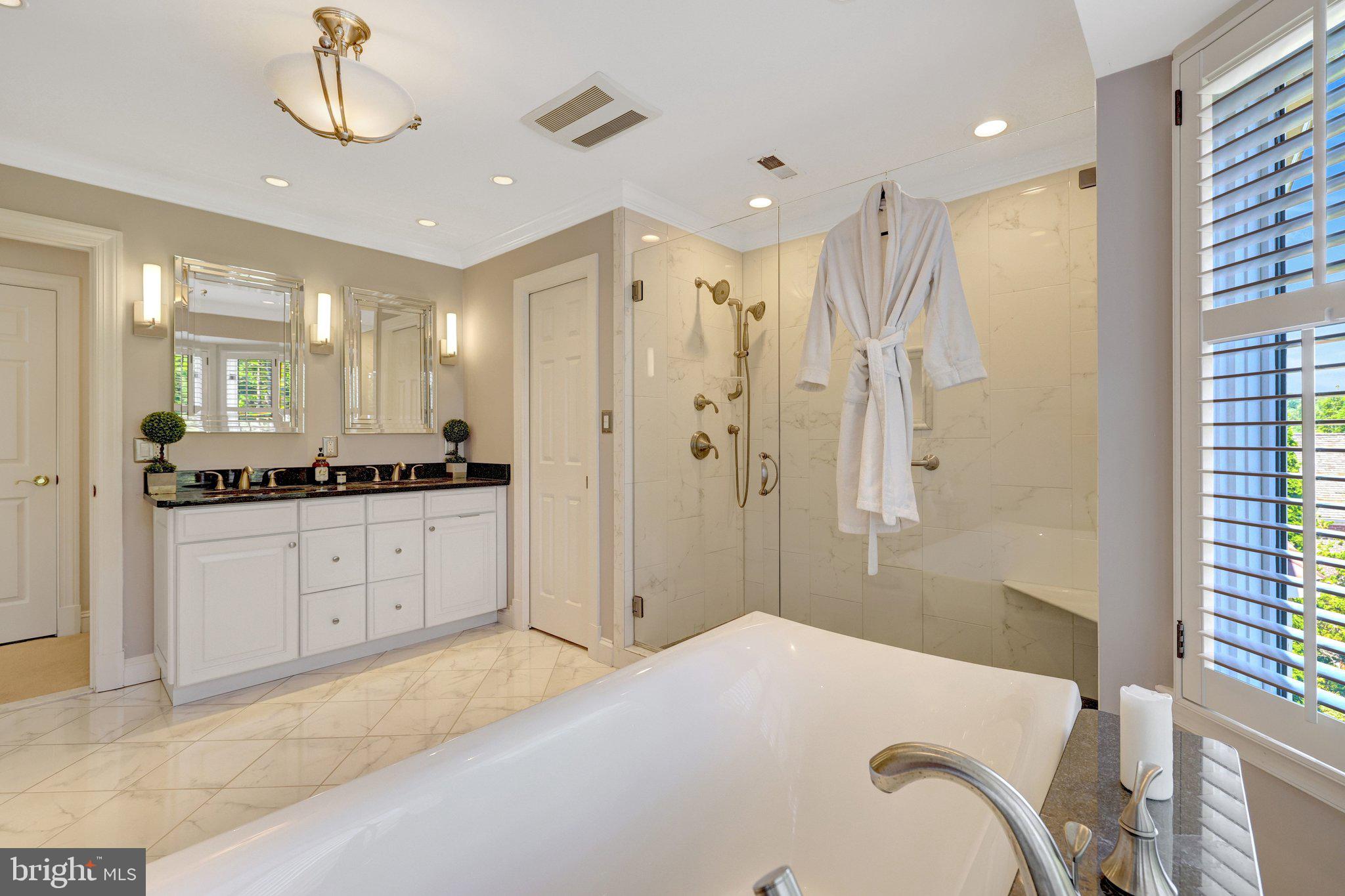 HICKORY VALE FARM - Residential