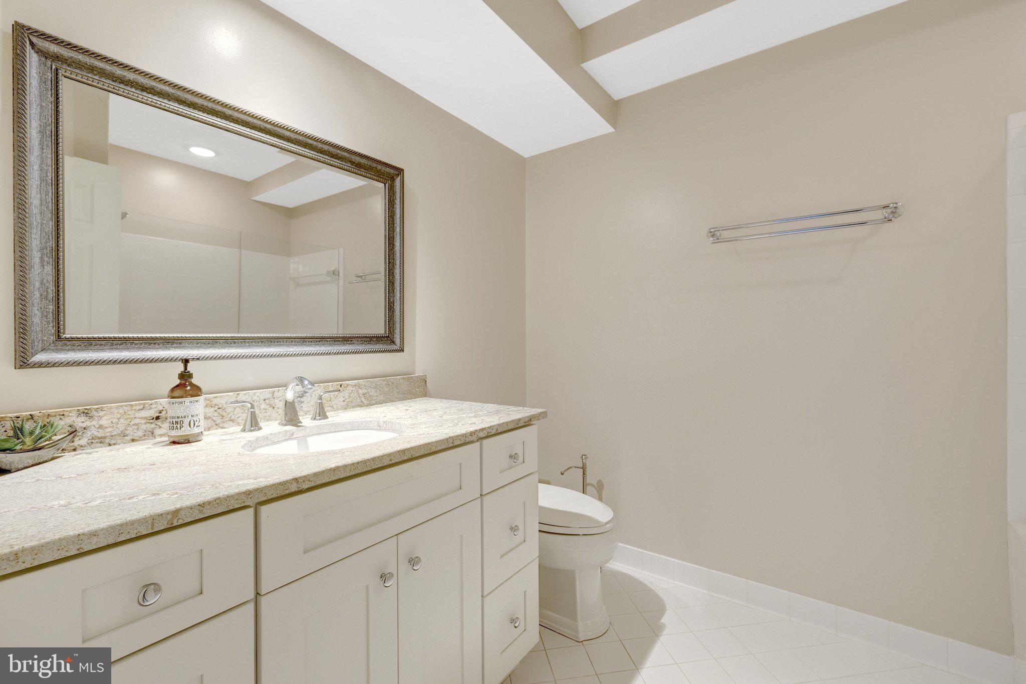 HICKORY VALE FARM - Residential