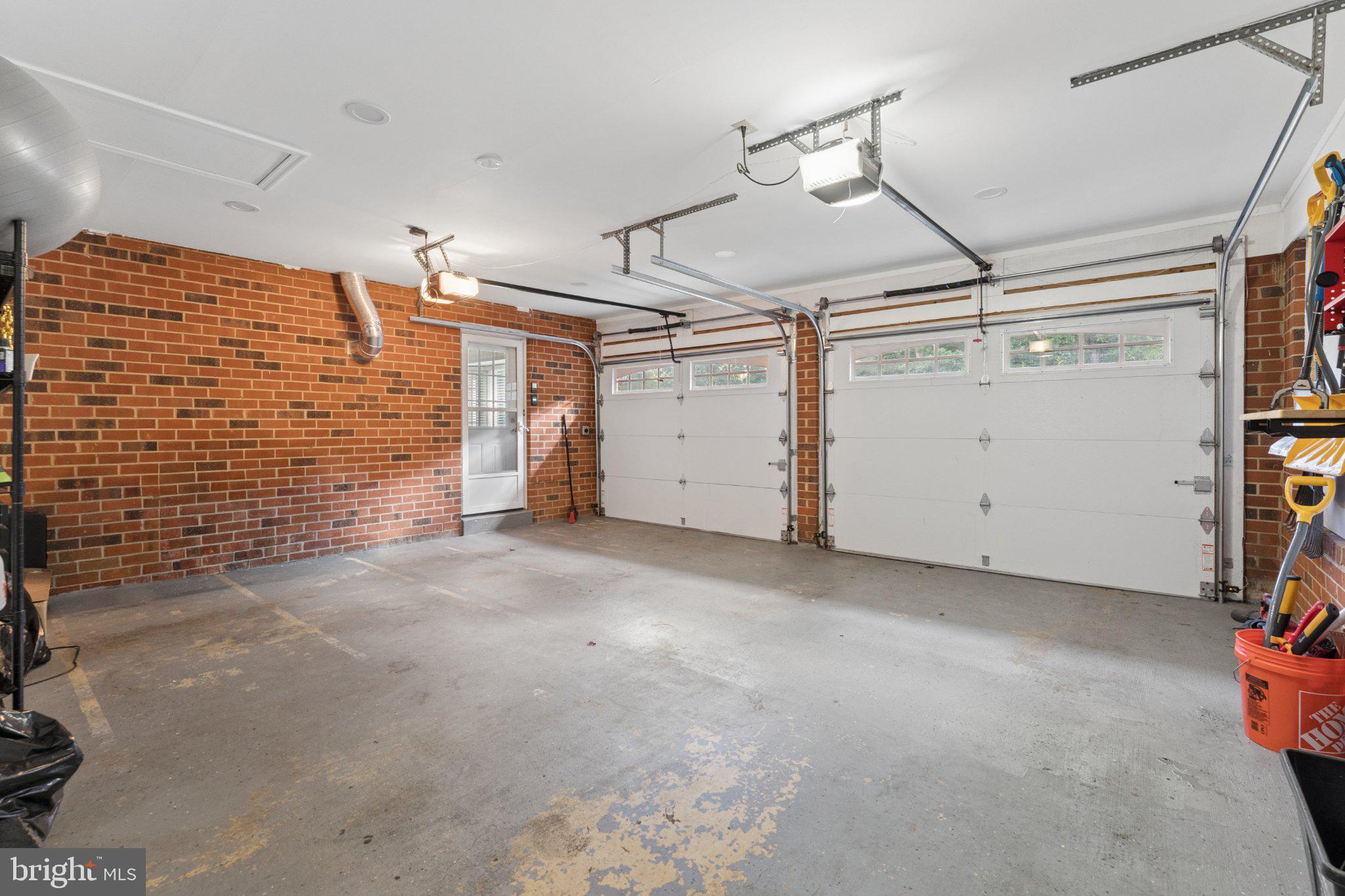 FOX VALE ESTATES - Residential