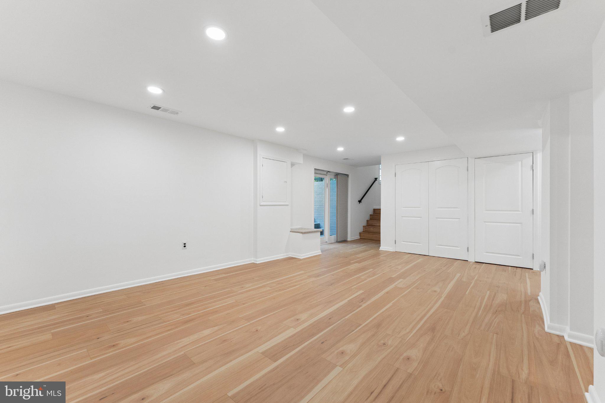 FOX VALE ESTATES - Residential