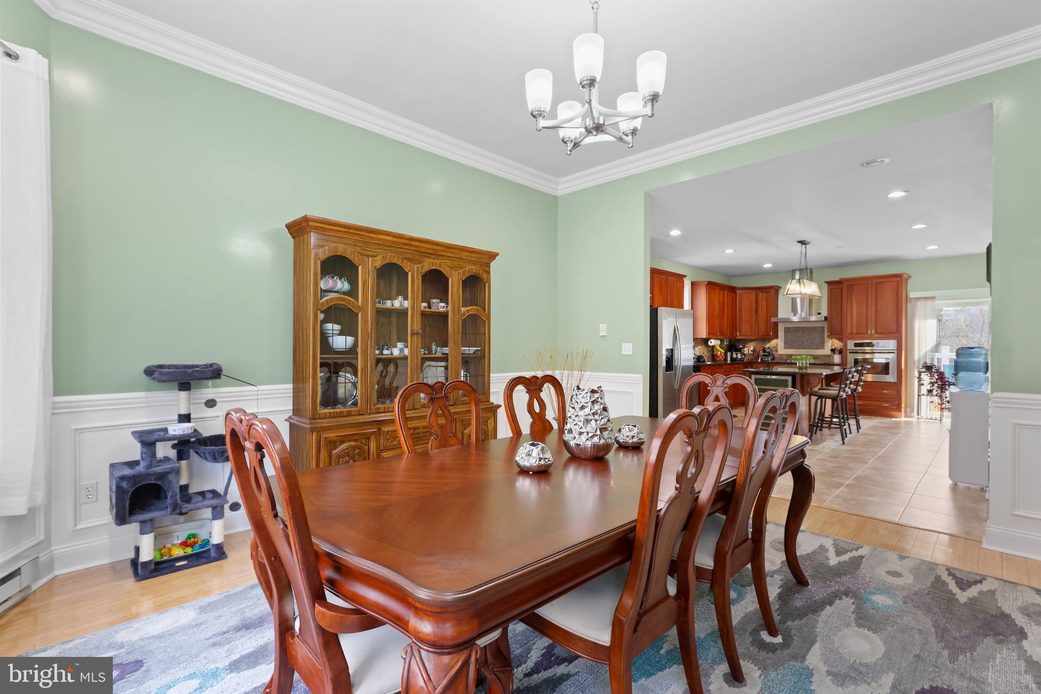 SAW CREEK ESTATES - Residential