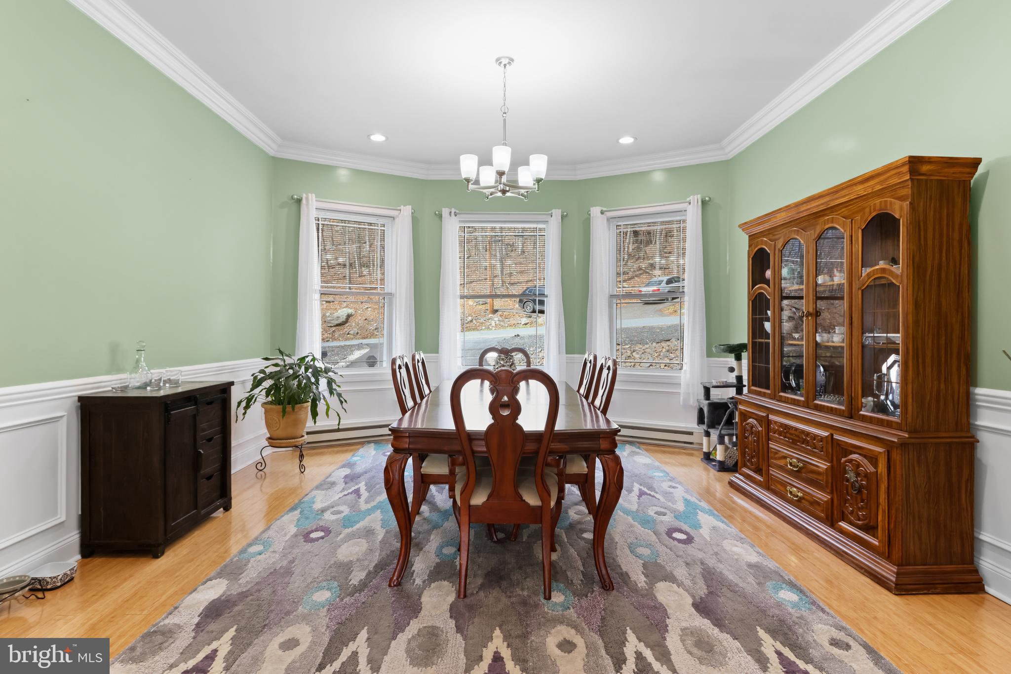 SAW CREEK ESTATES - Residential