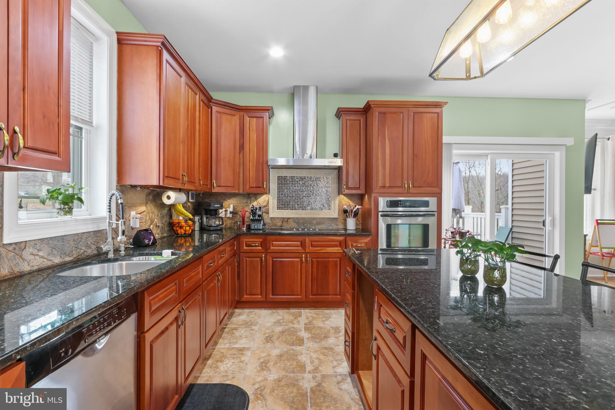 SAW CREEK ESTATES - Residential