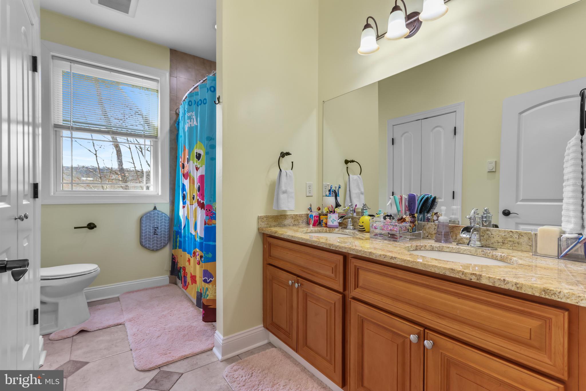 SAW CREEK ESTATES - Residential