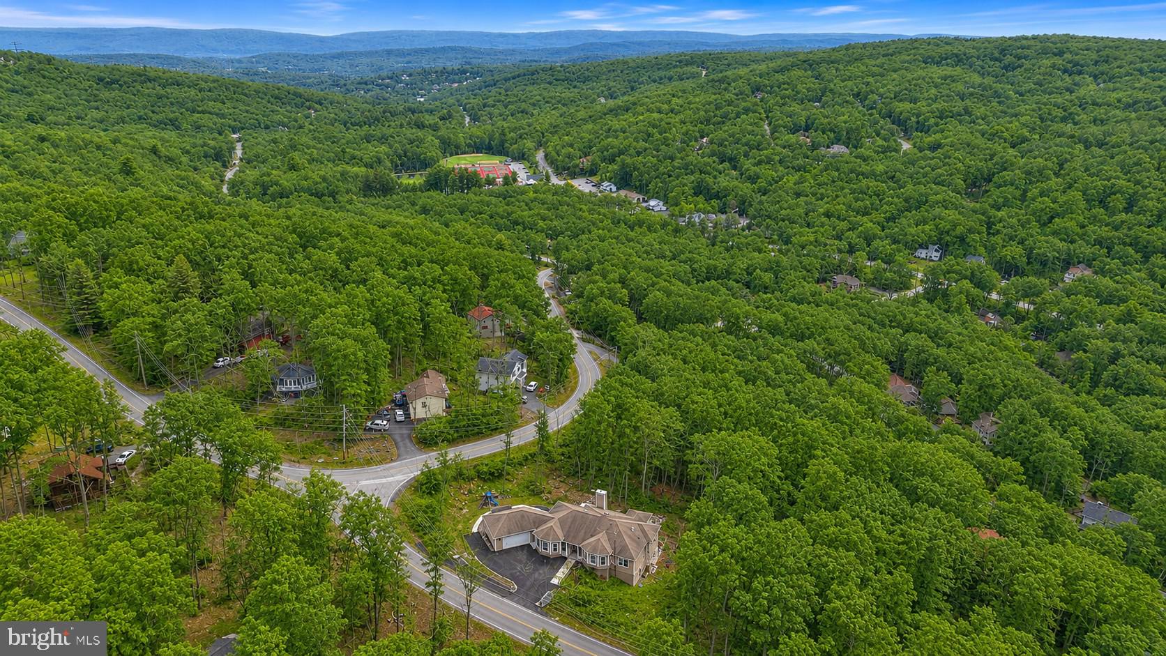 SAW CREEK ESTATES - Residential