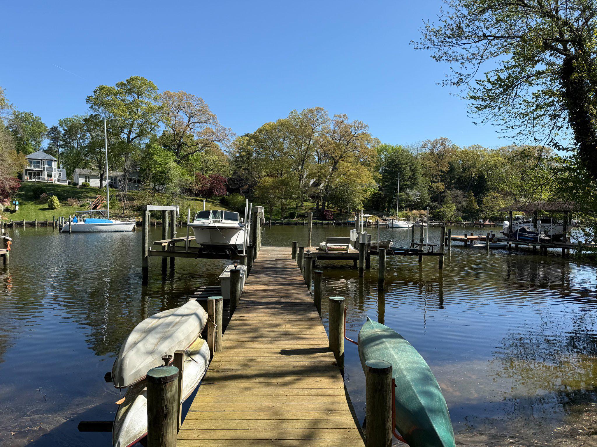 STEWARTS LANDING - Residential