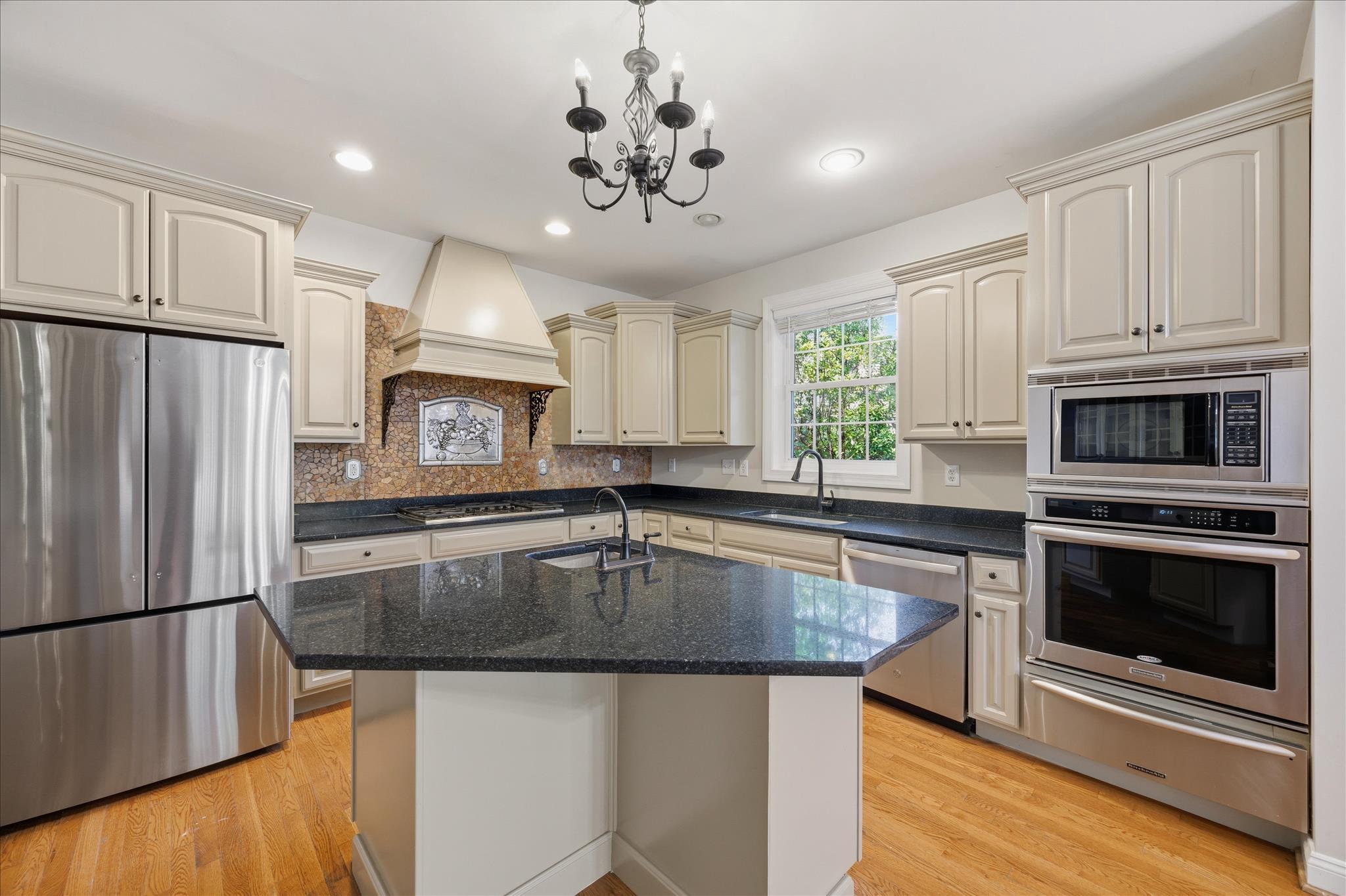 STEWARTS LANDING - Residential