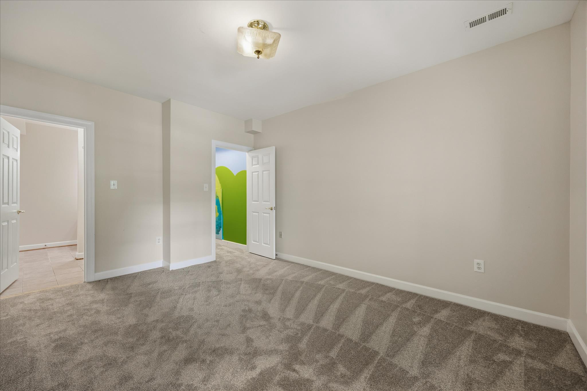 STEWARTS LANDING - Residential