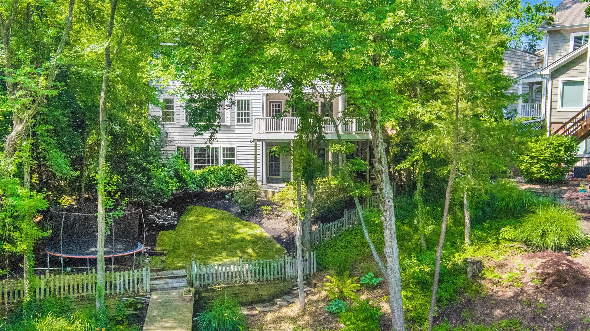 STEWARTS LANDING - Residential
