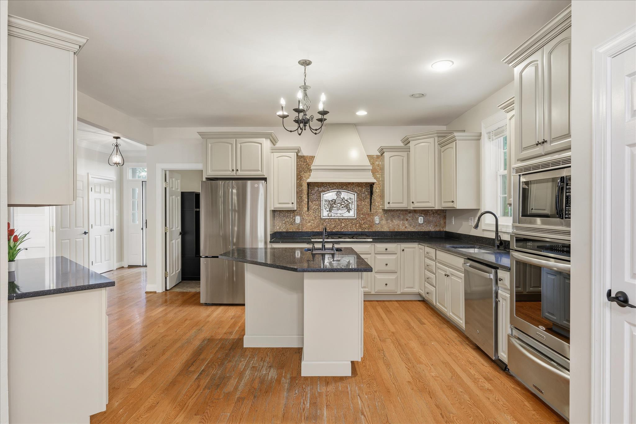 STEWARTS LANDING - Residential