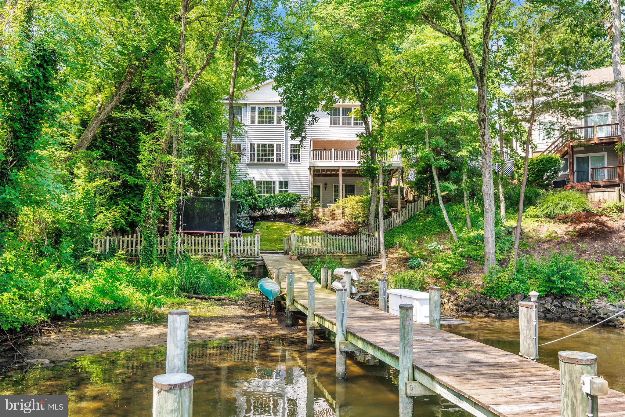 STEWARTS LANDING - Residential