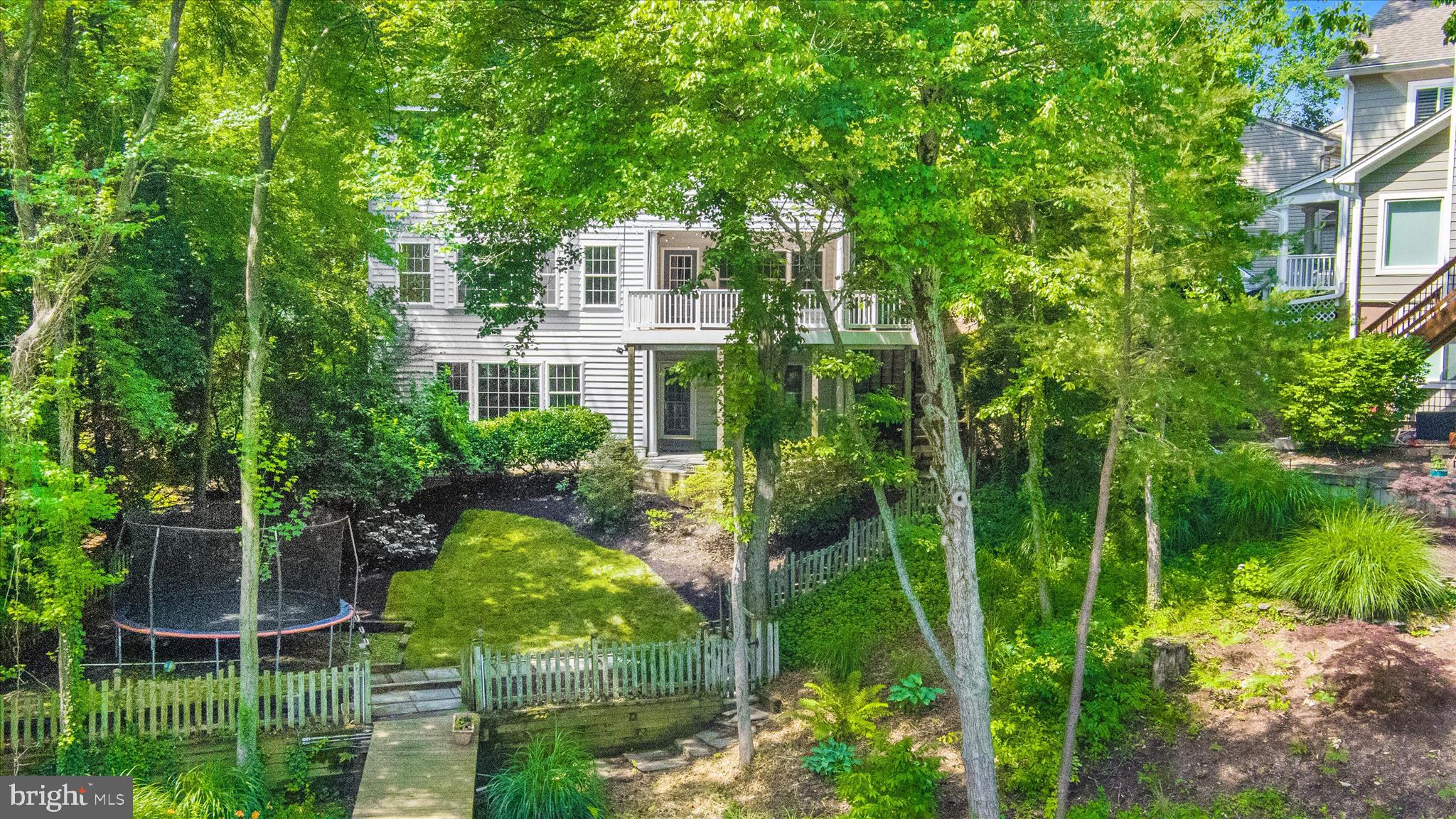 STEWARTS LANDING - Residential
