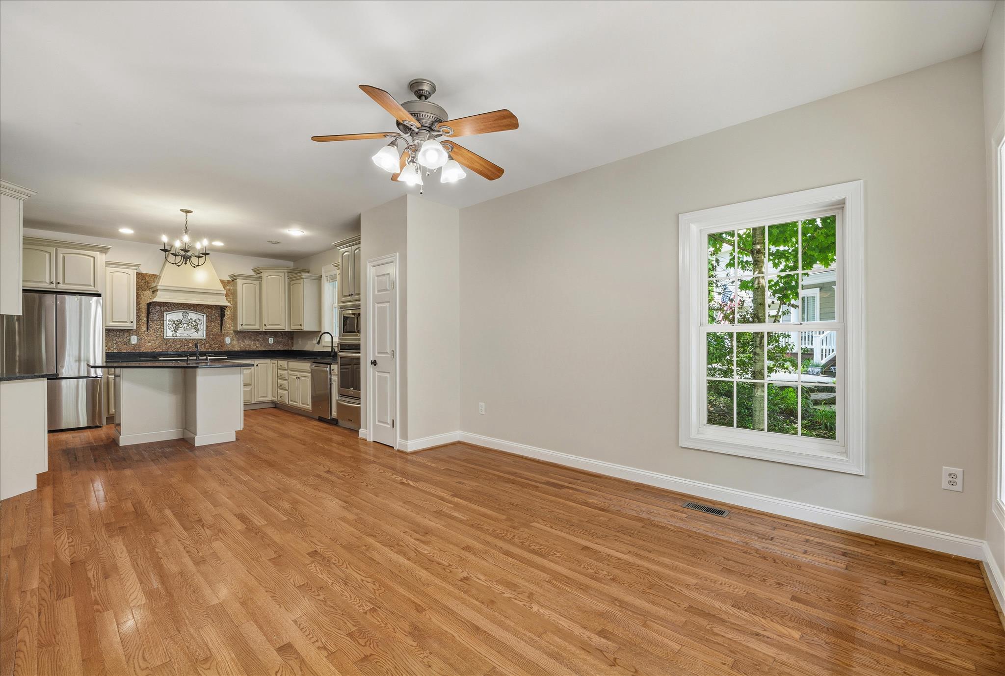 STEWARTS LANDING - Residential