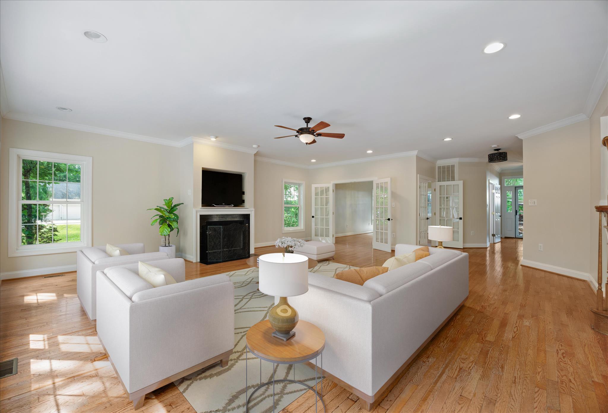 STEWARTS LANDING - Residential