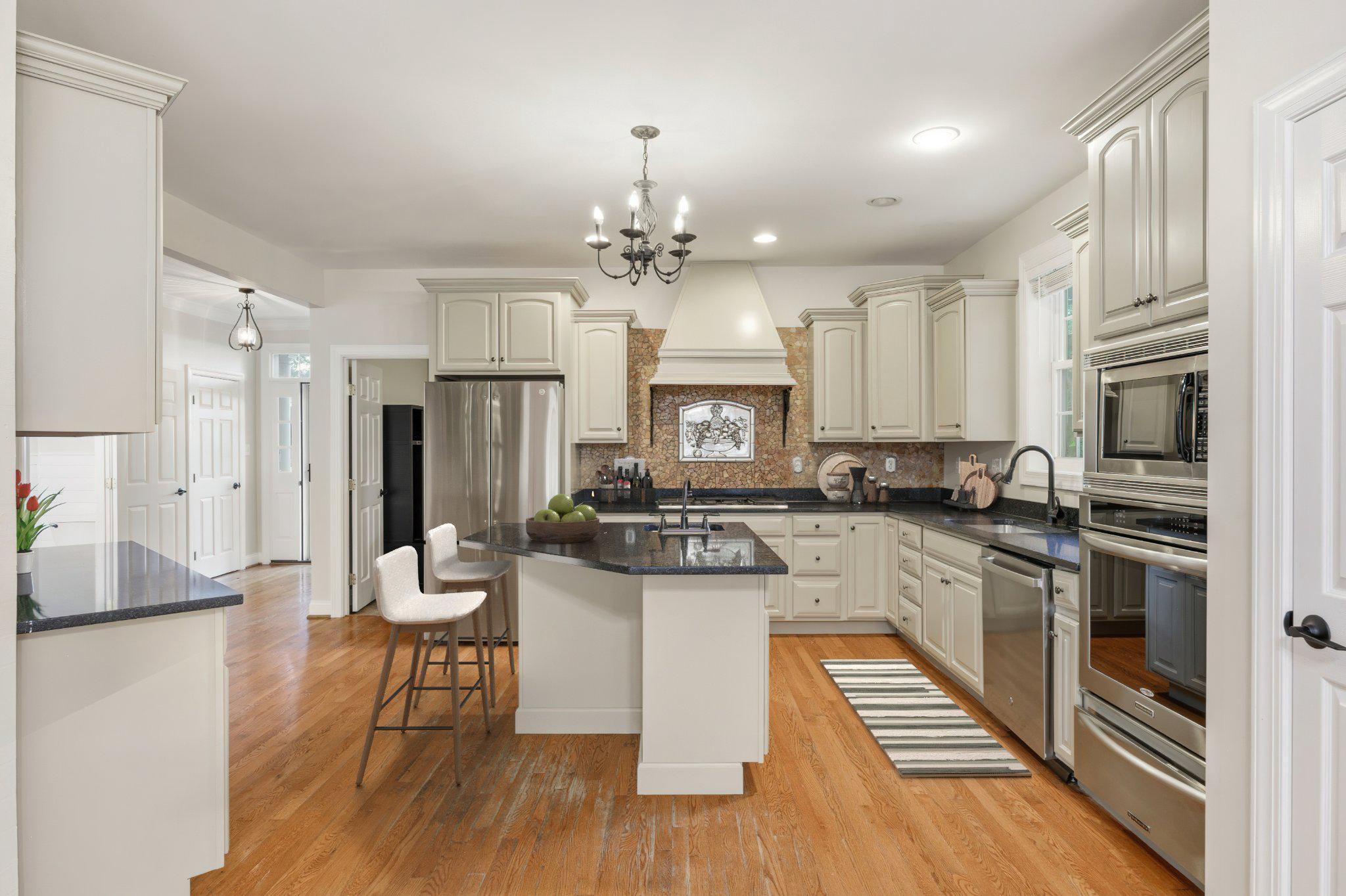 STEWARTS LANDING - Residential