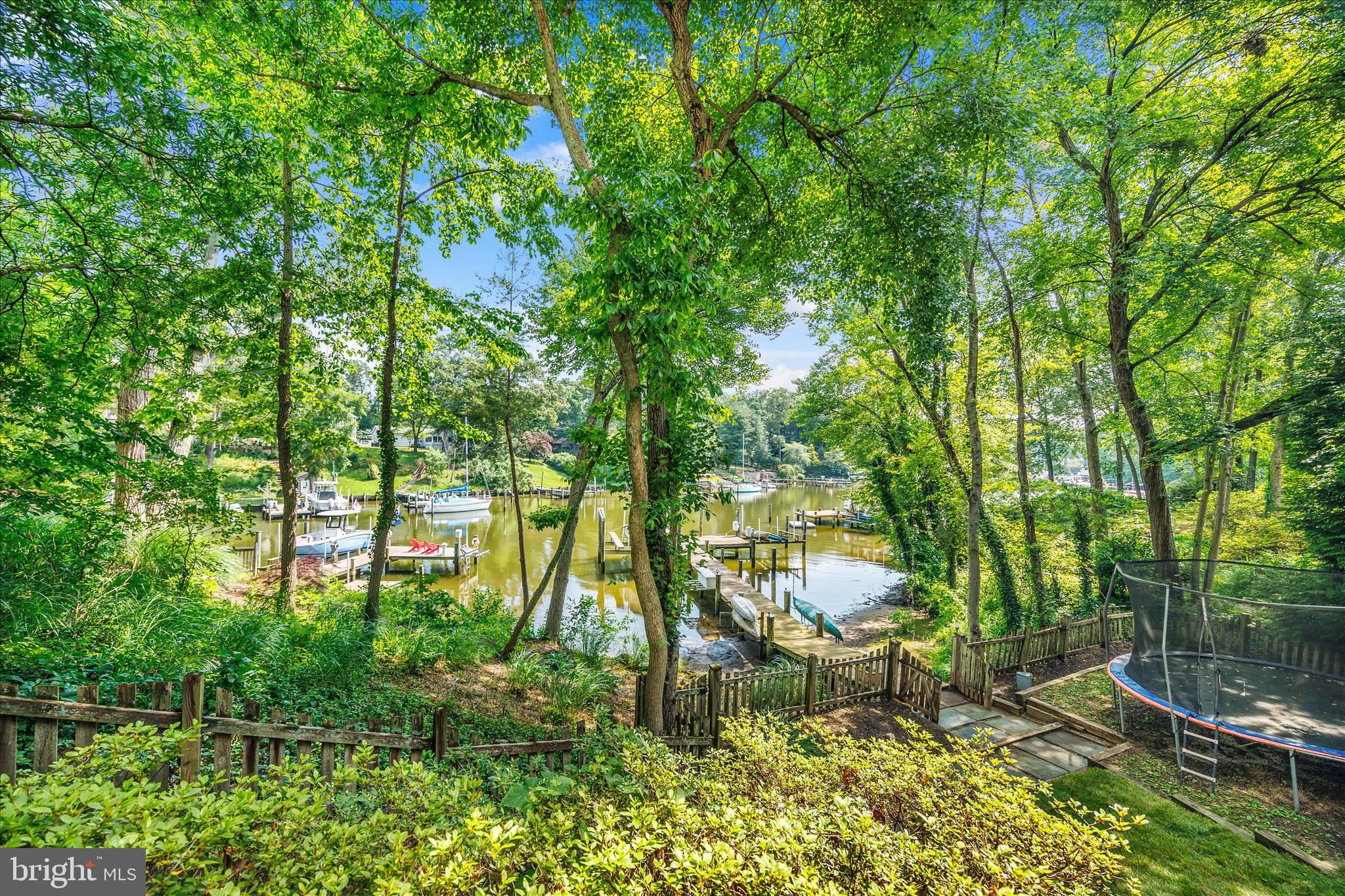 STEWARTS LANDING - Residential