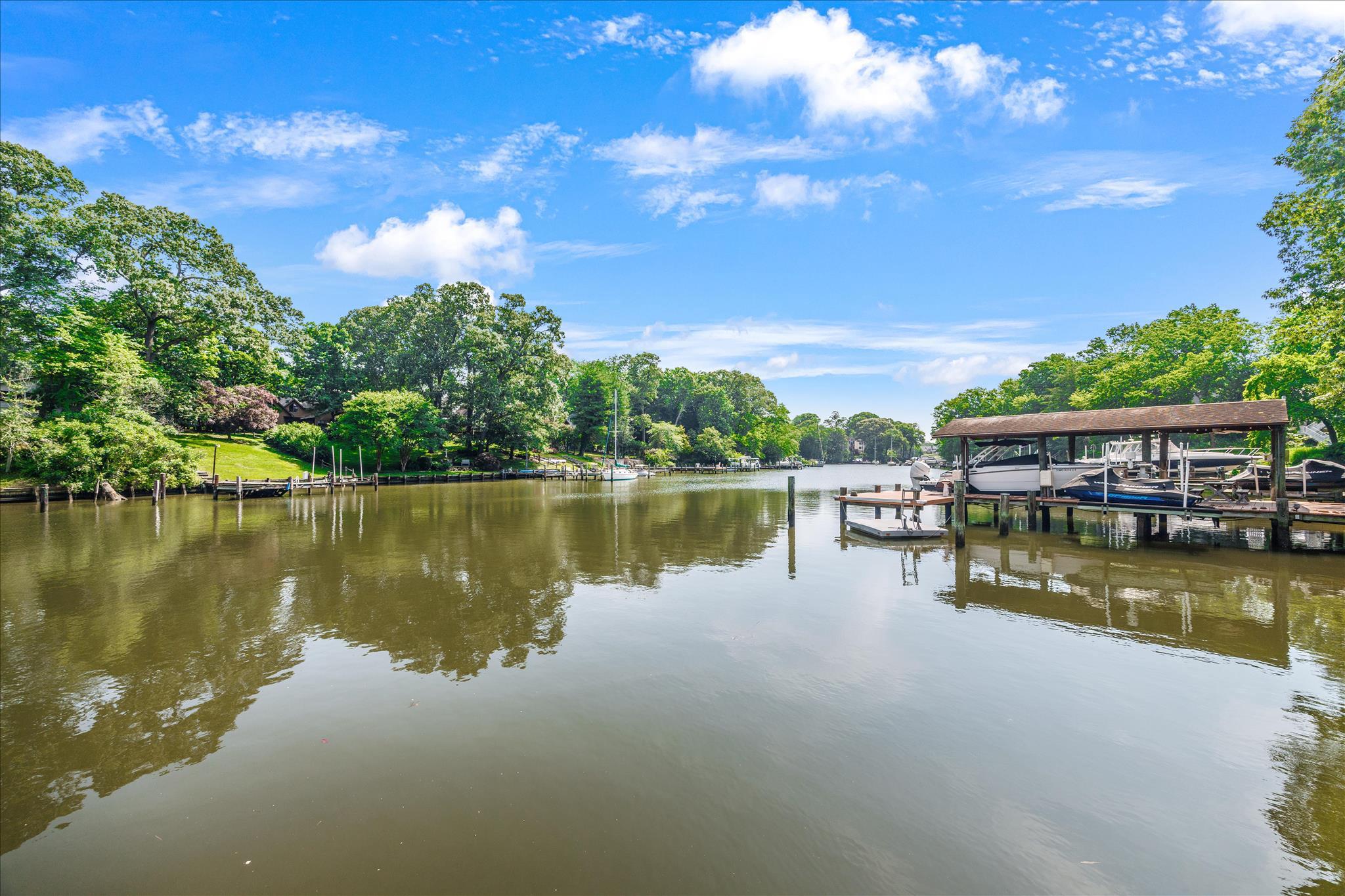 STEWARTS LANDING - Residential