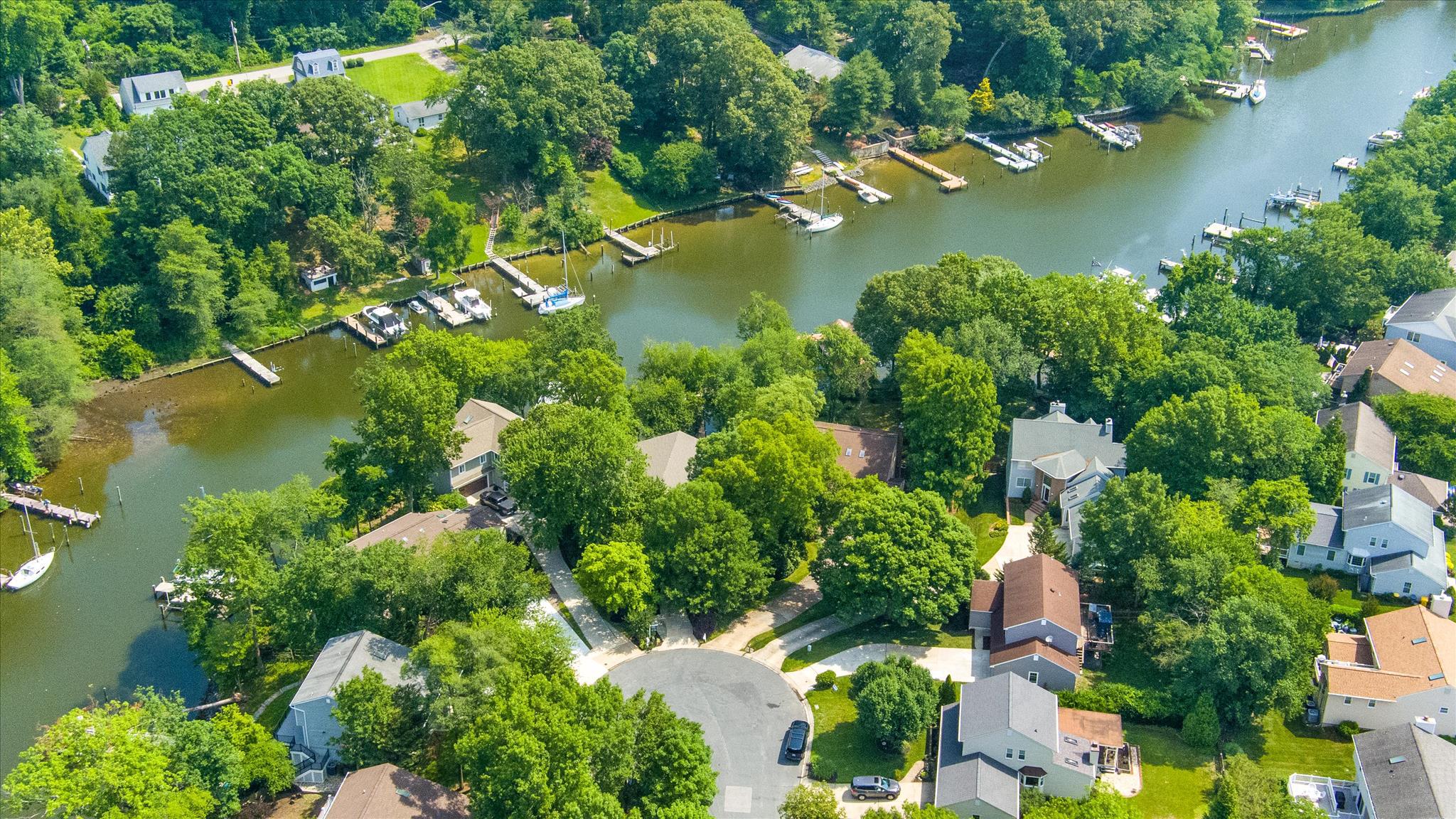 STEWARTS LANDING - Residential
