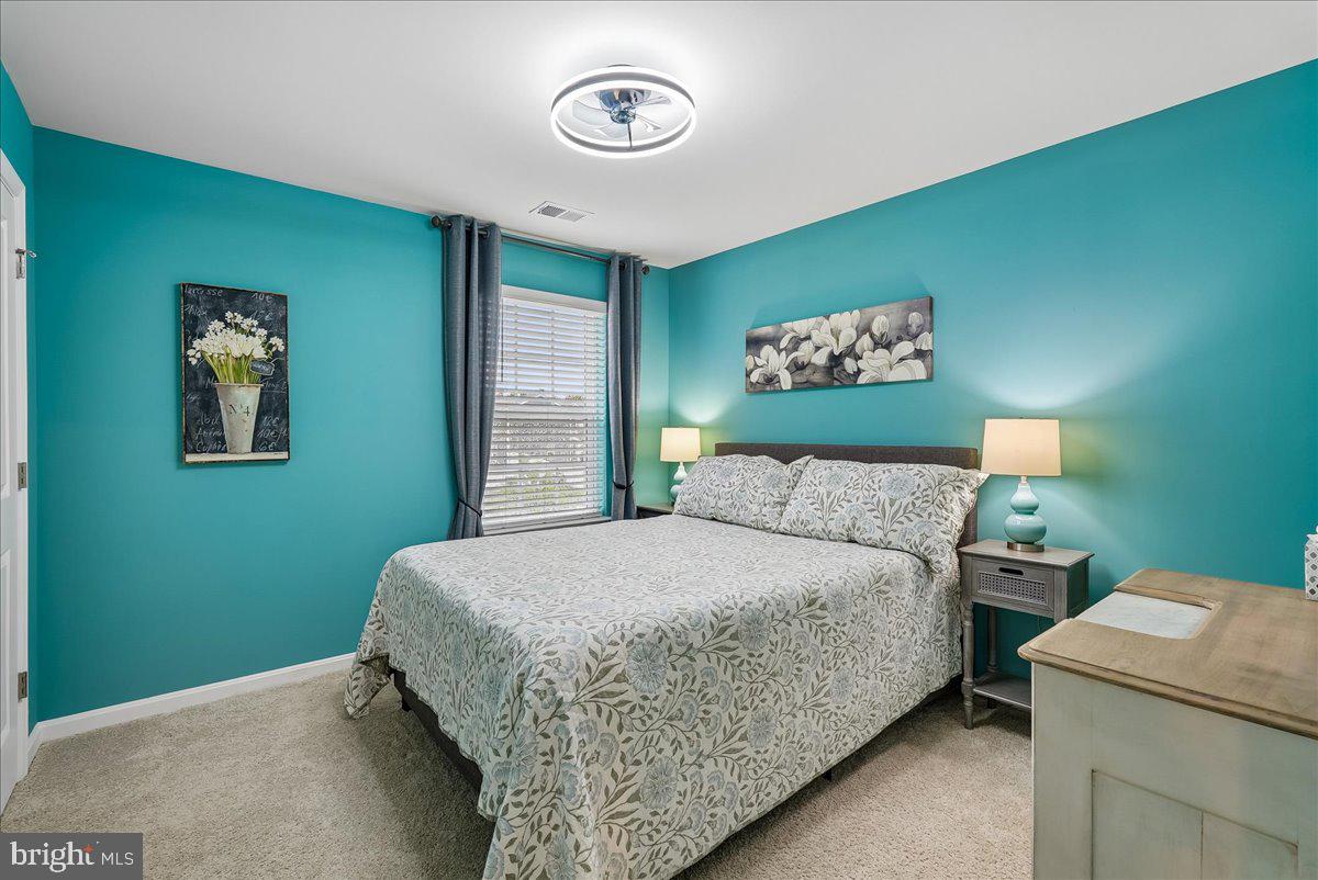 SHENANDOAH CROSSING - Residential