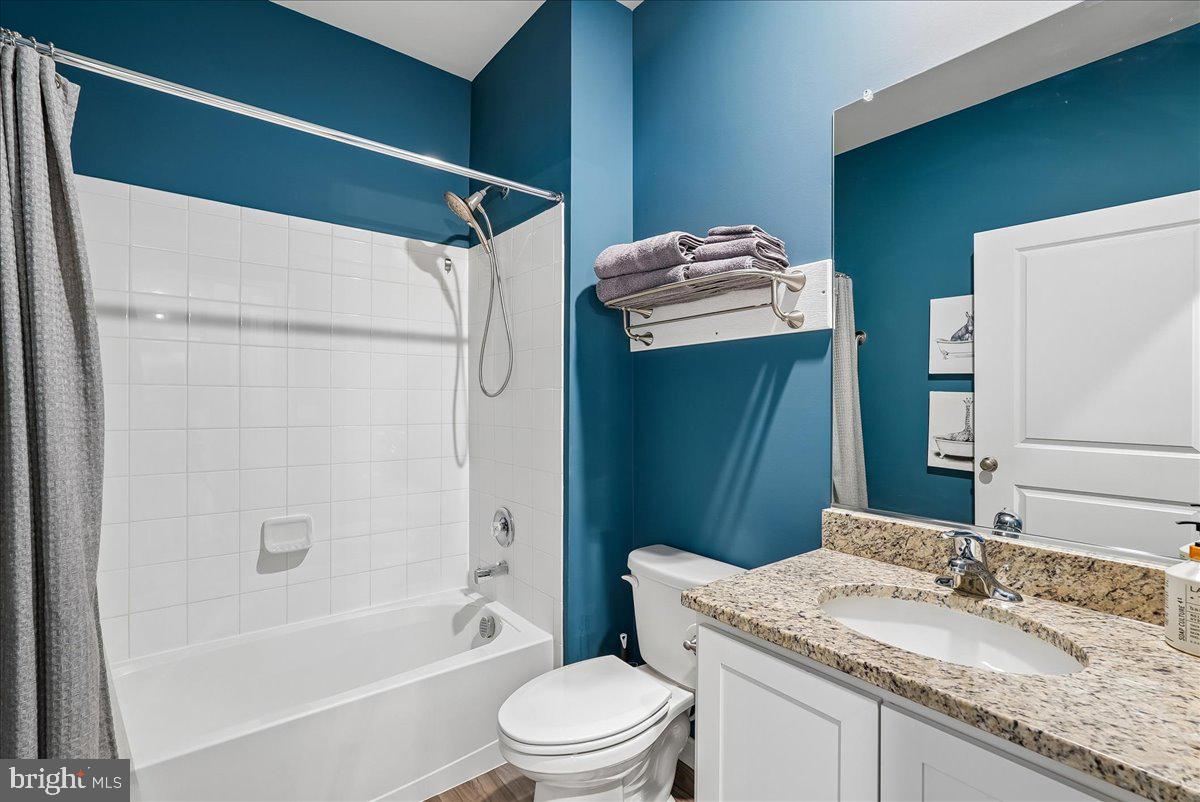 SHENANDOAH CROSSING - Residential