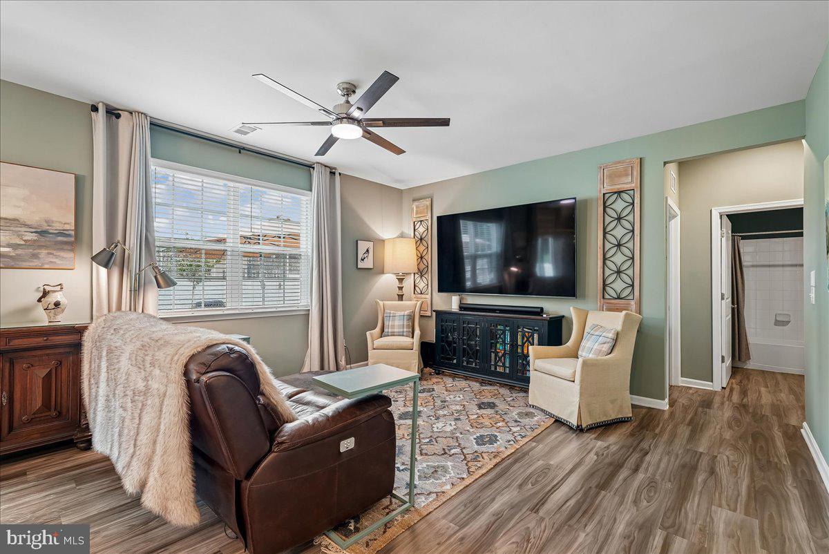 SHENANDOAH CROSSING - Residential