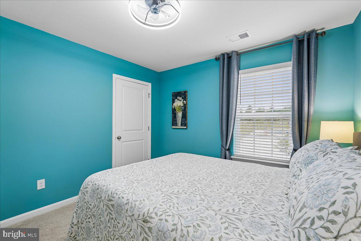 SHENANDOAH CROSSING - Residential