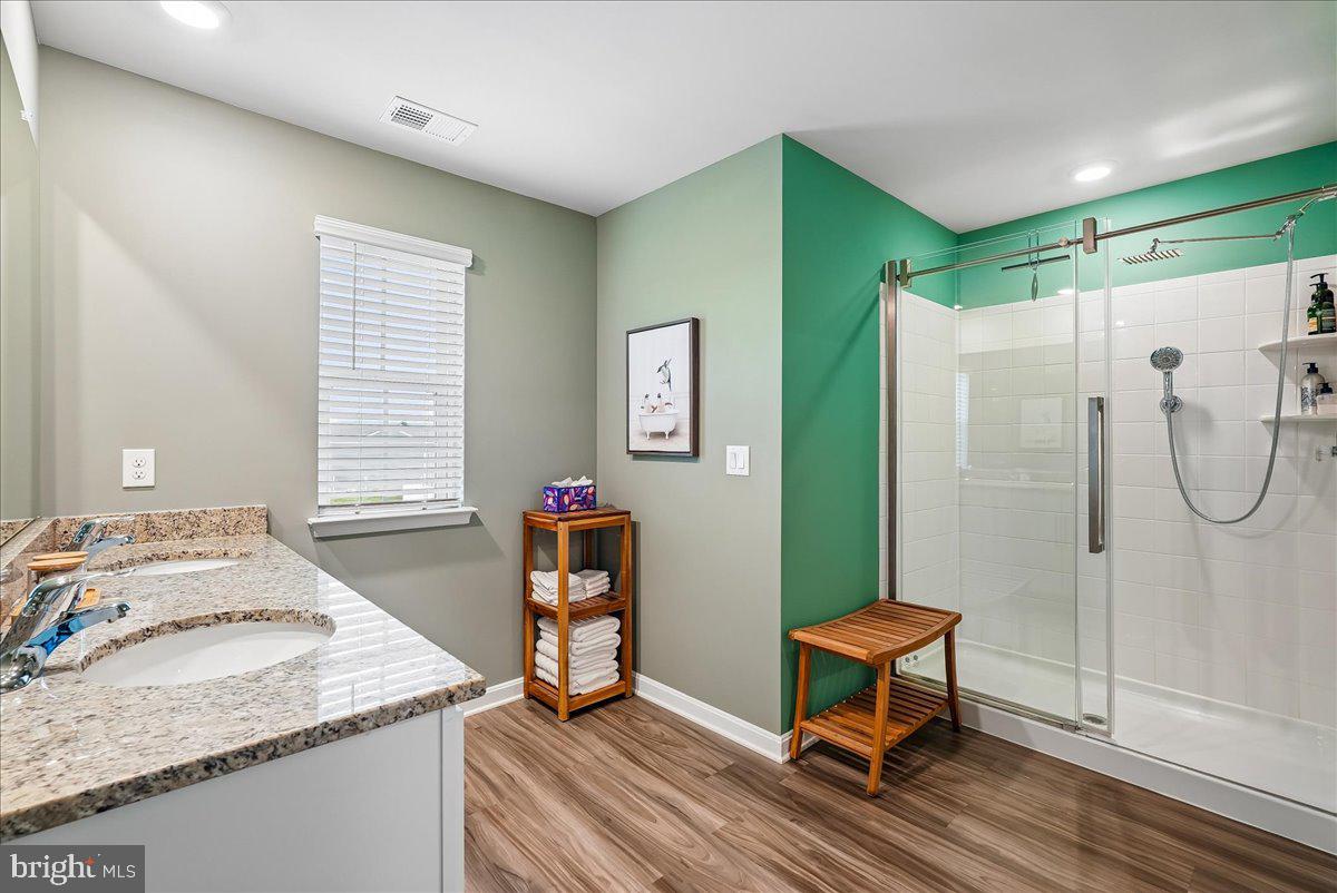 SHENANDOAH CROSSING - Residential