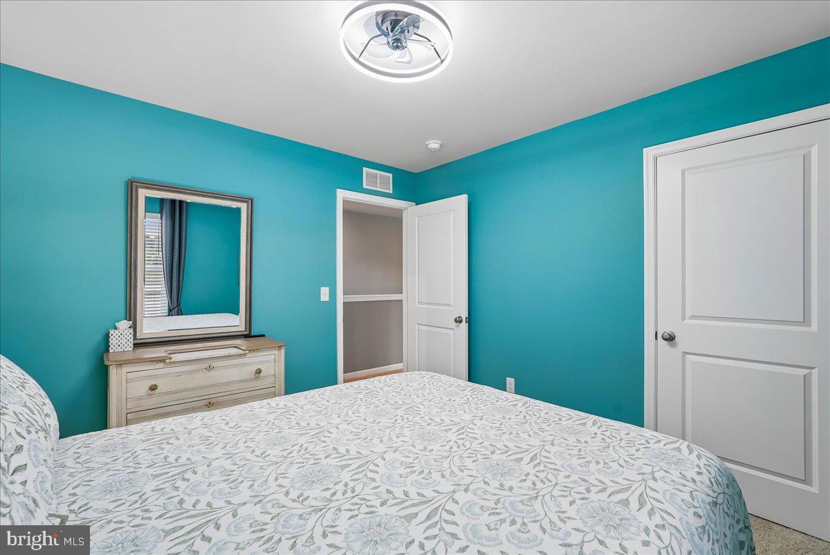 SHENANDOAH CROSSING - Residential