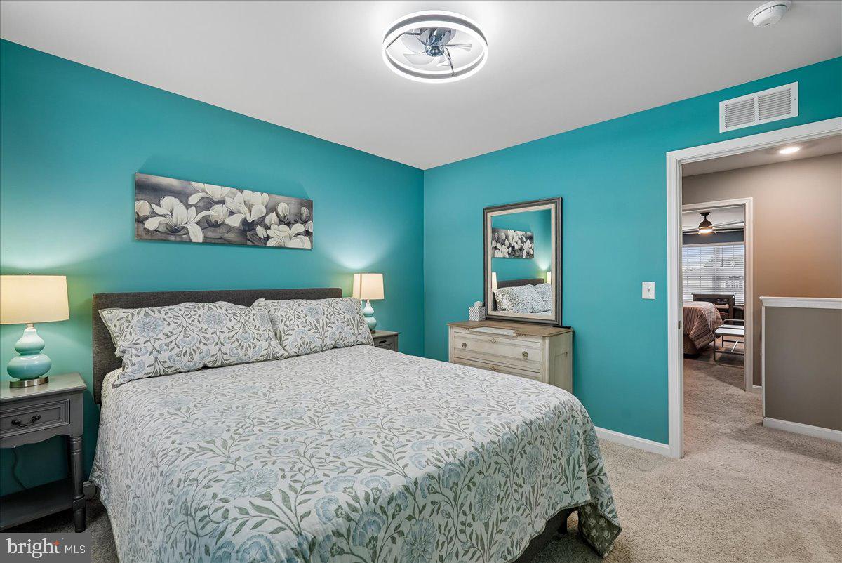 SHENANDOAH CROSSING - Residential