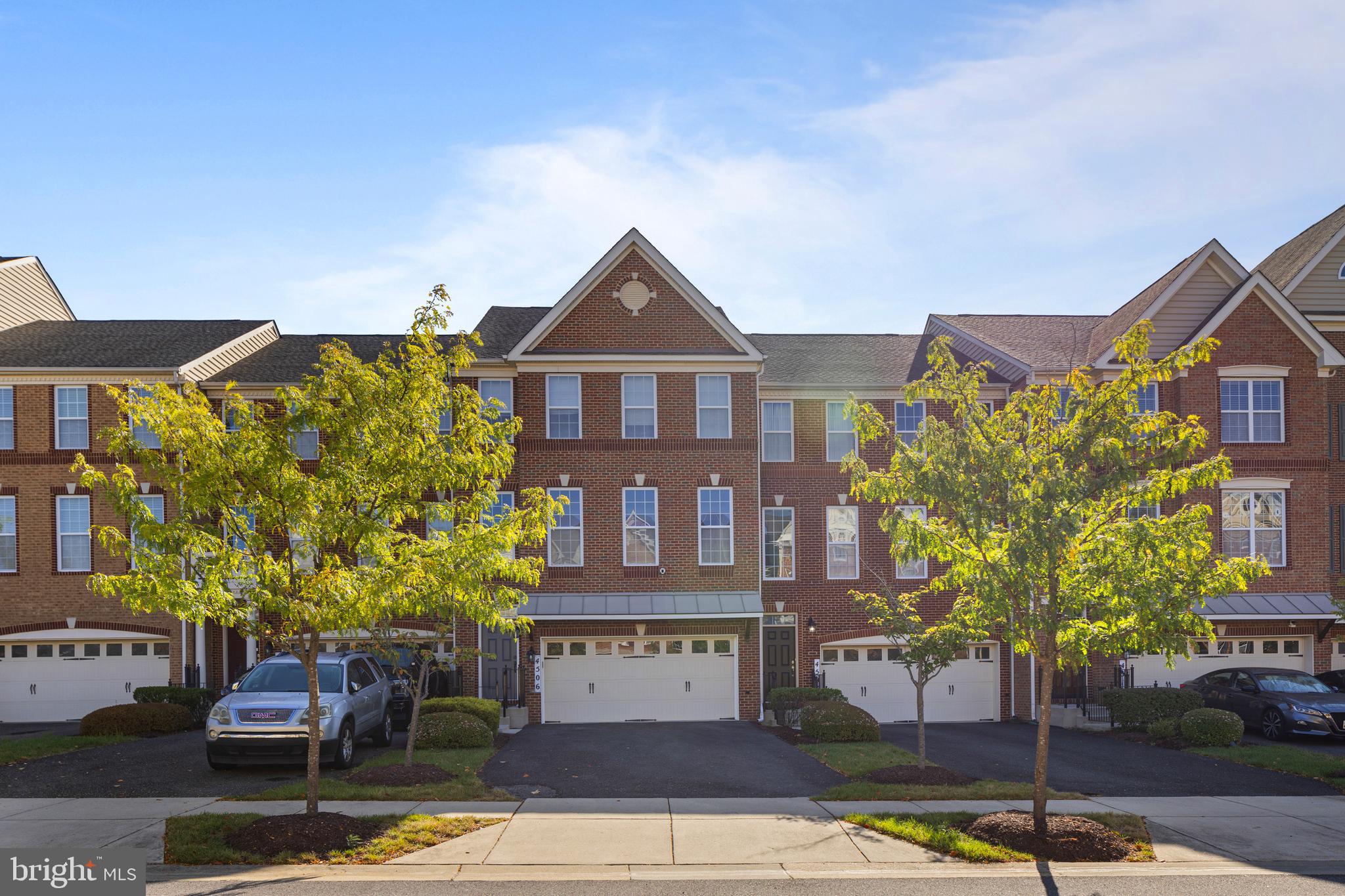 MARLBORO RIDGE - Residential