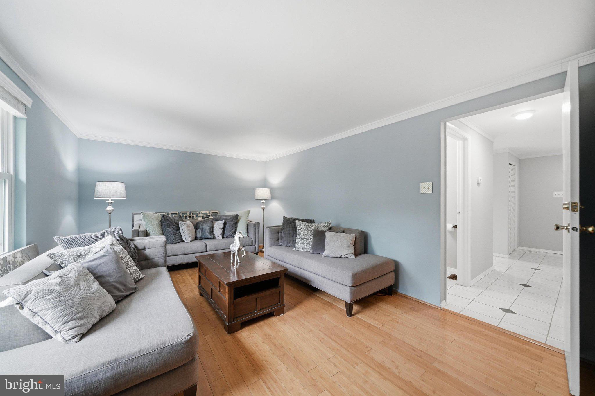 FOX CHAPEL - Residential