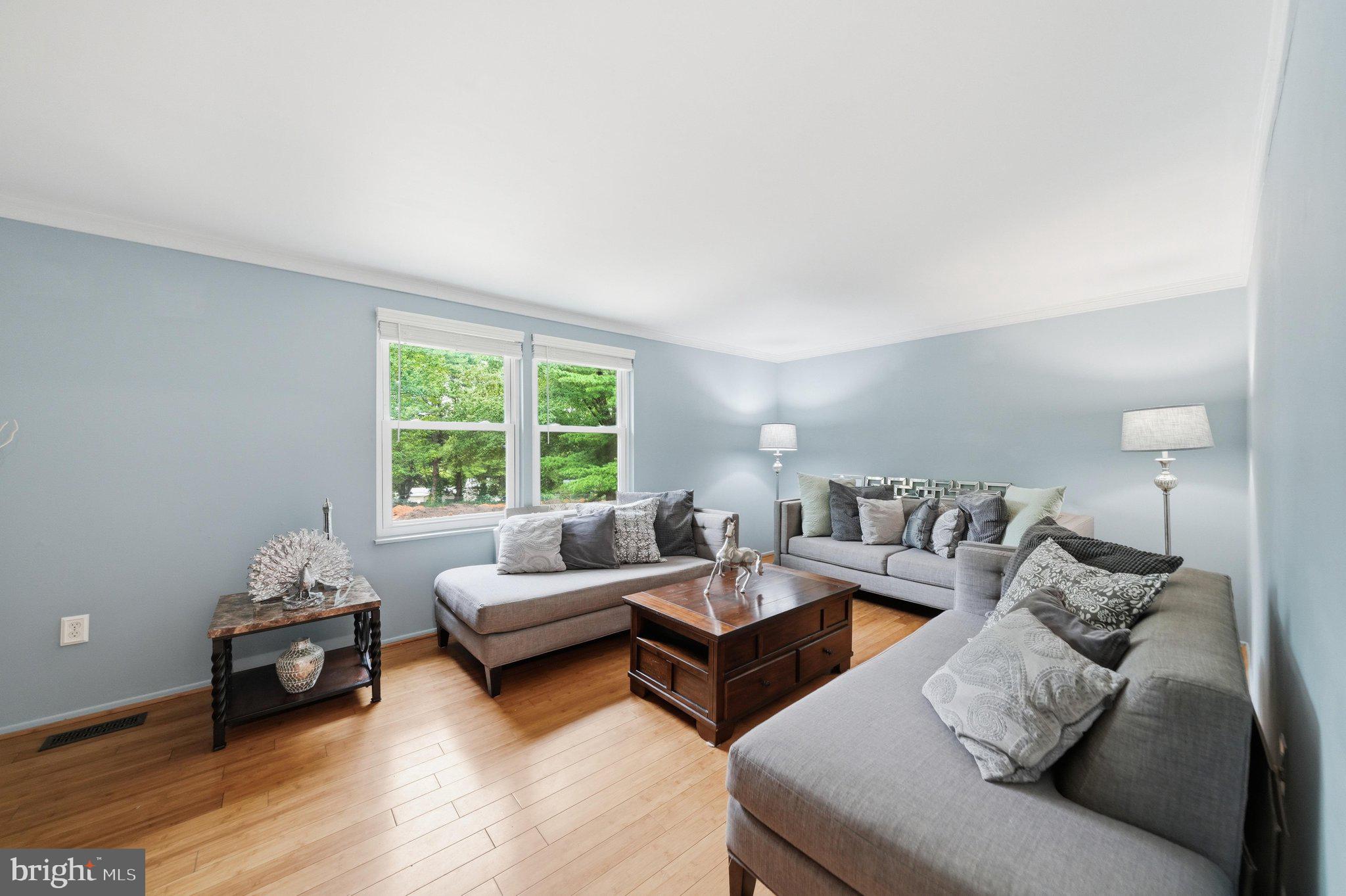FOX CHAPEL - Residential