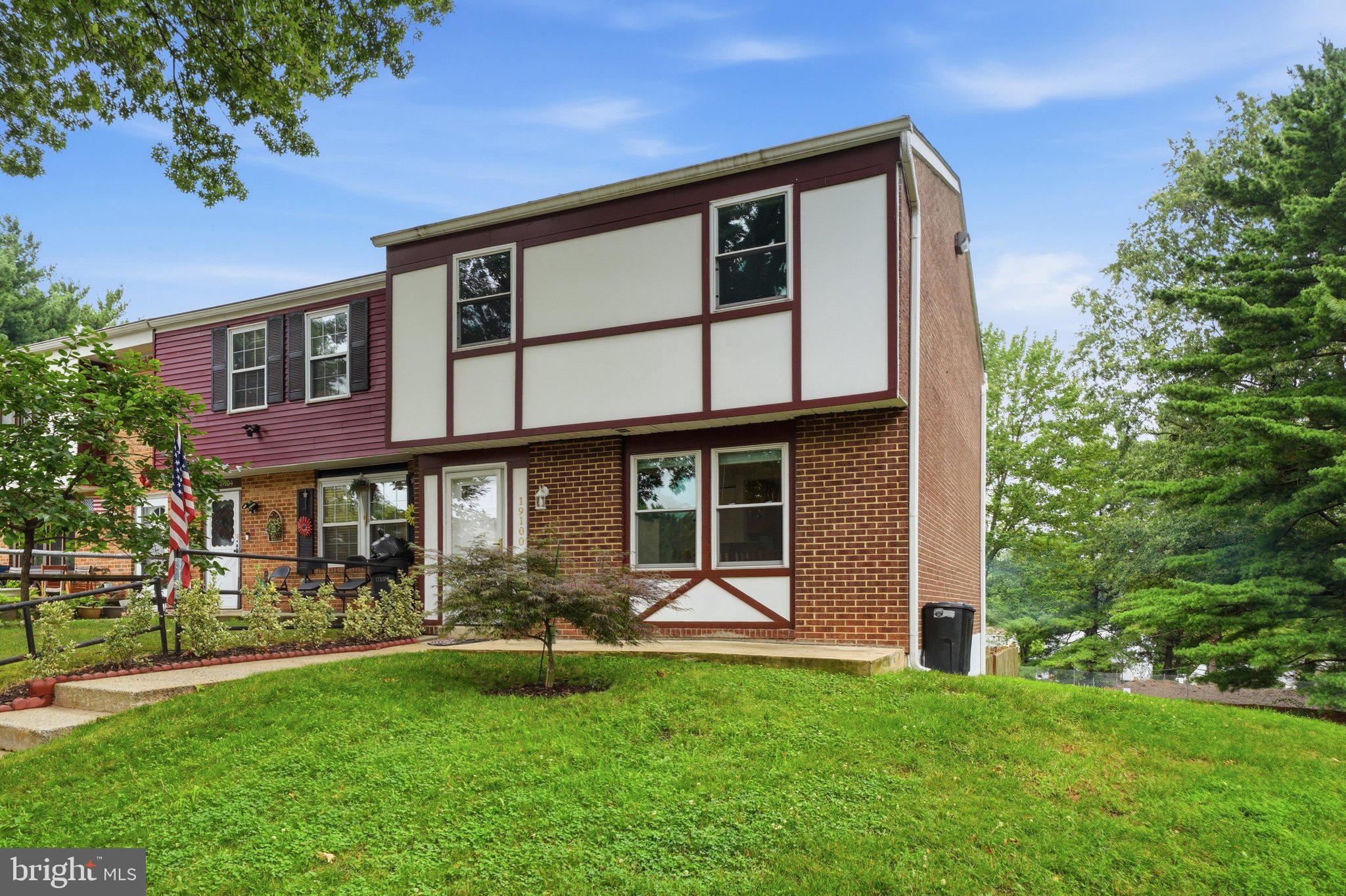 FOX CHAPEL - Residential