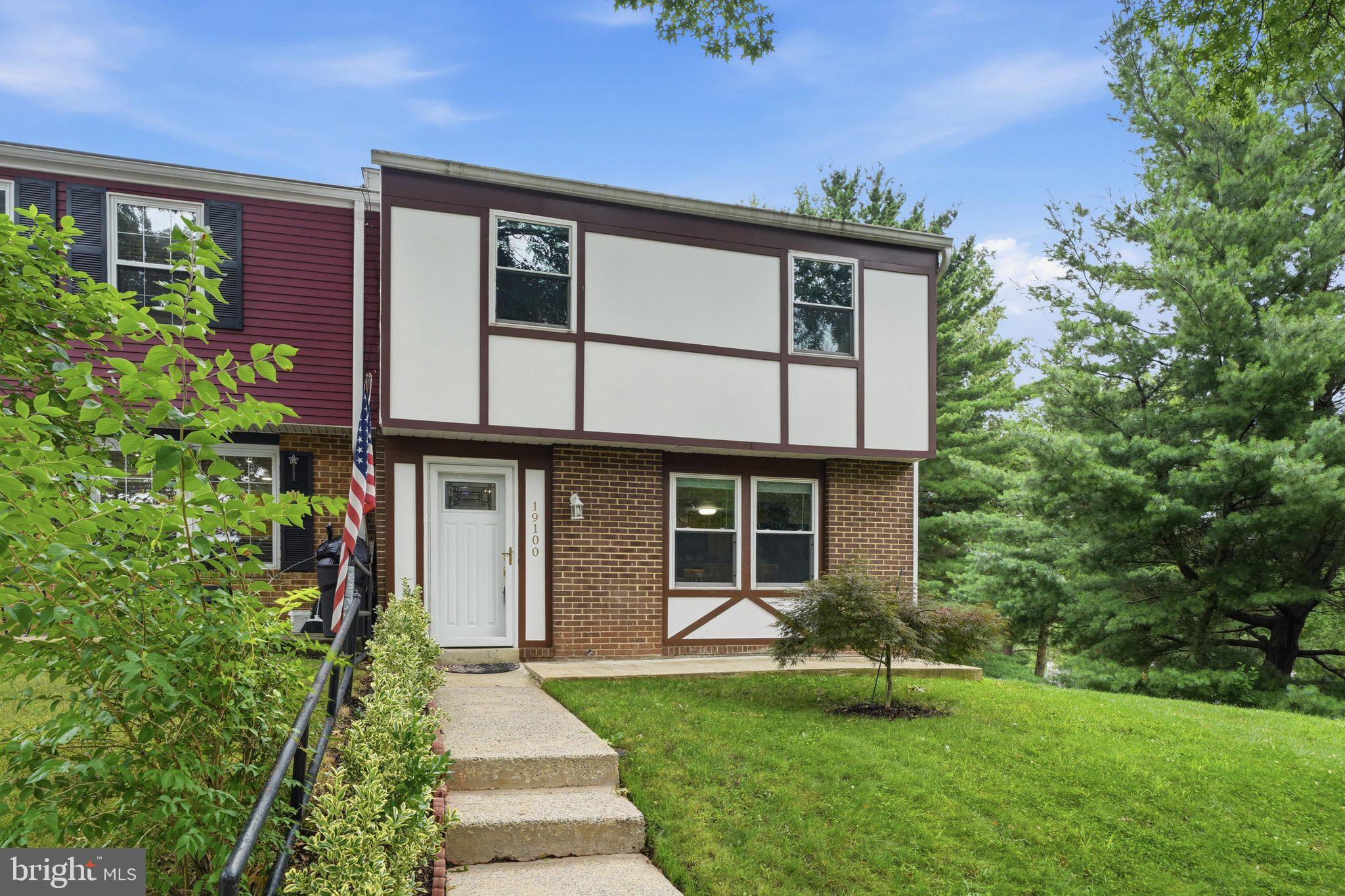 FOX CHAPEL - Residential