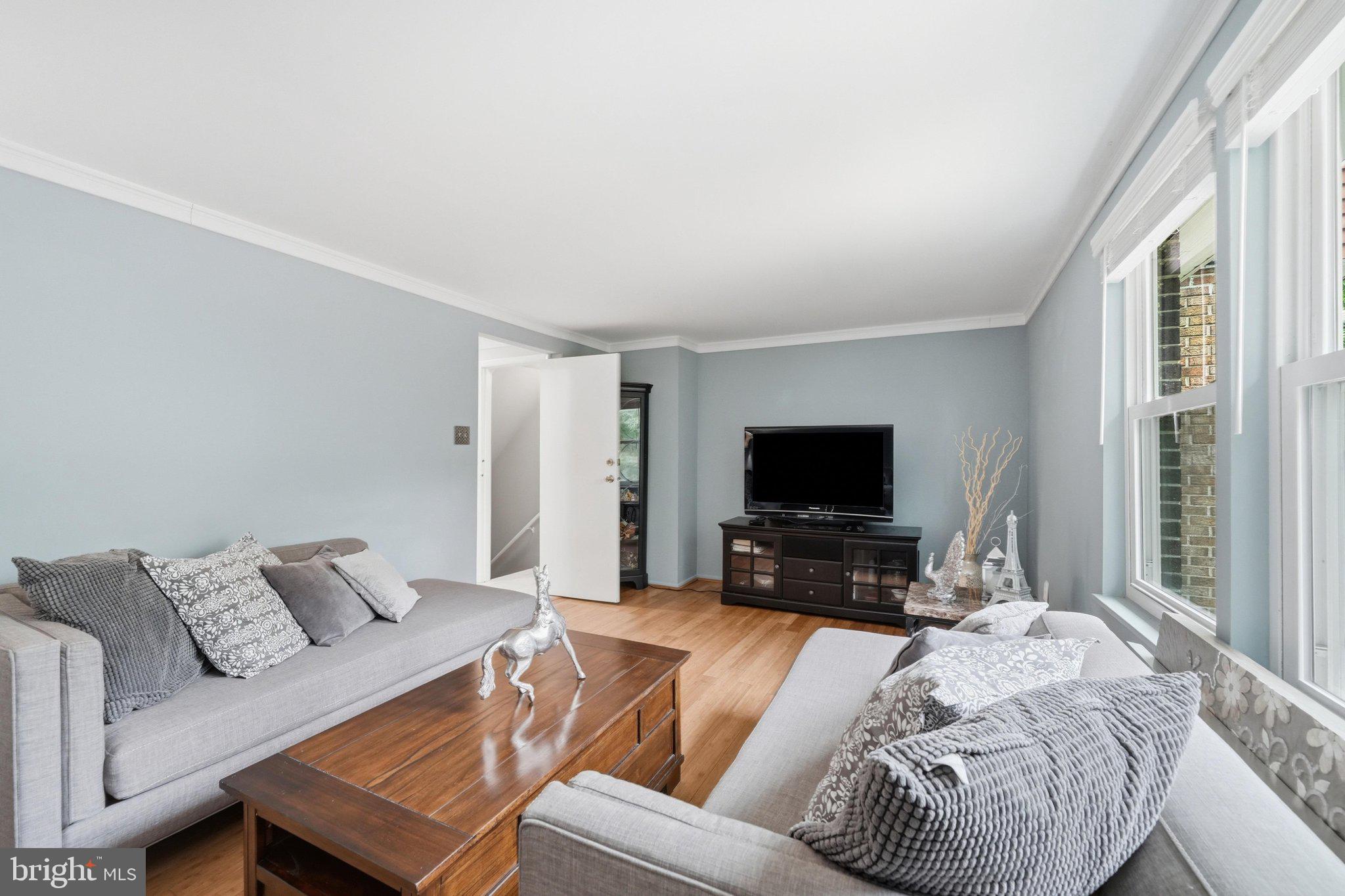 FOX CHAPEL - Residential