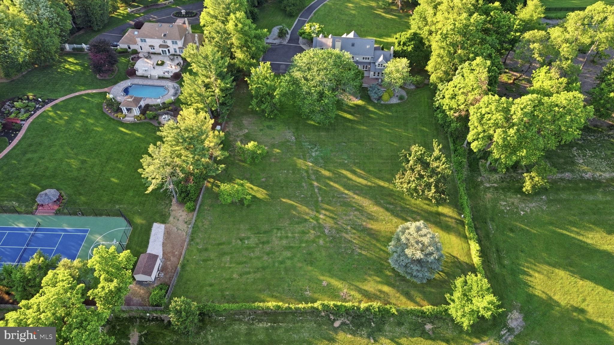 TIMBER LAKES - Residential