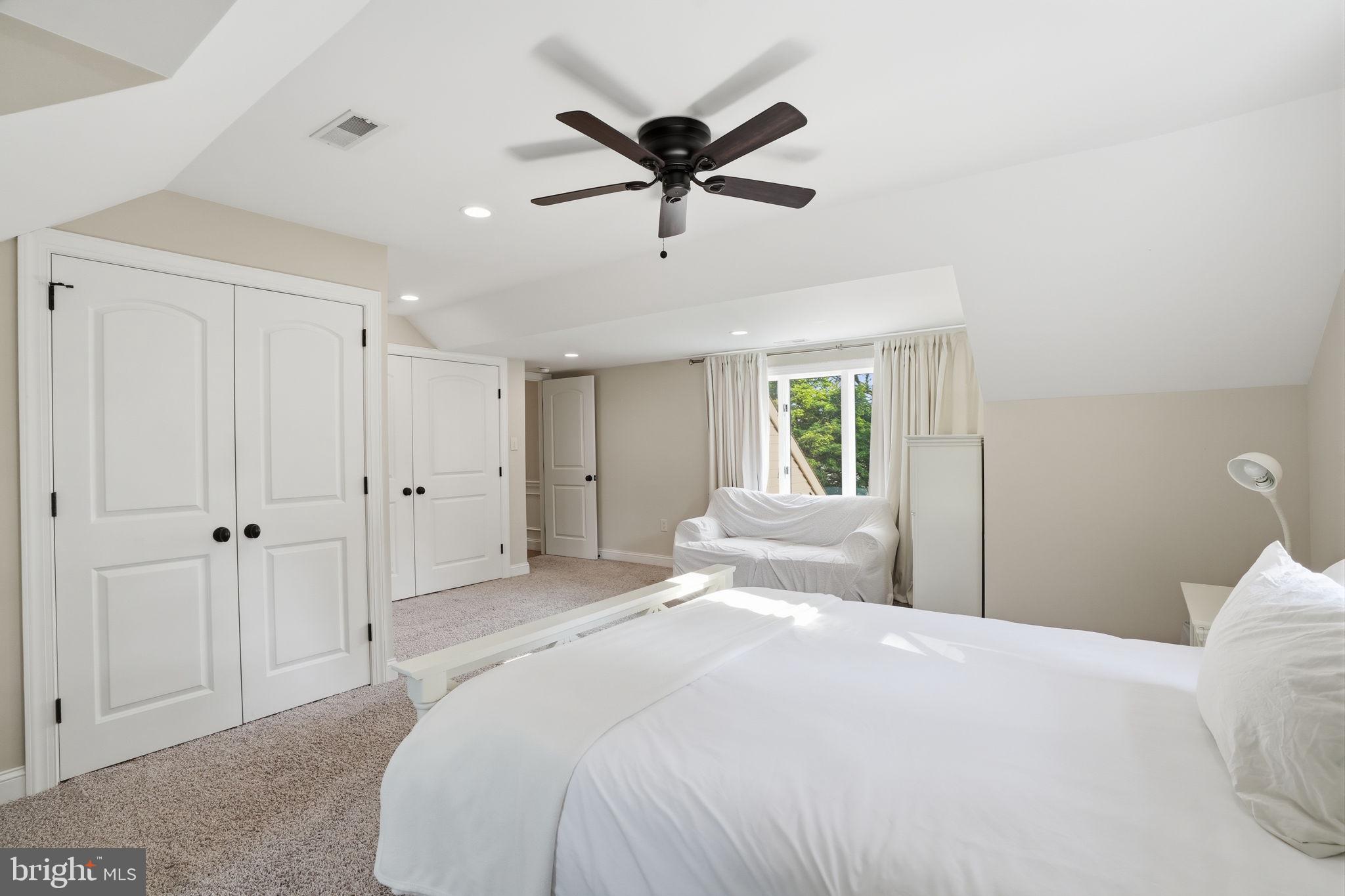 TIMBER LAKES - Residential