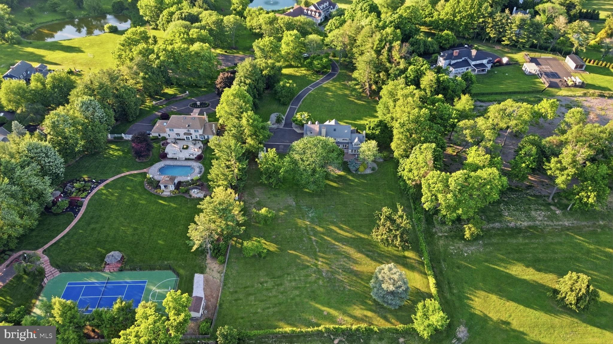 TIMBER LAKES - Residential