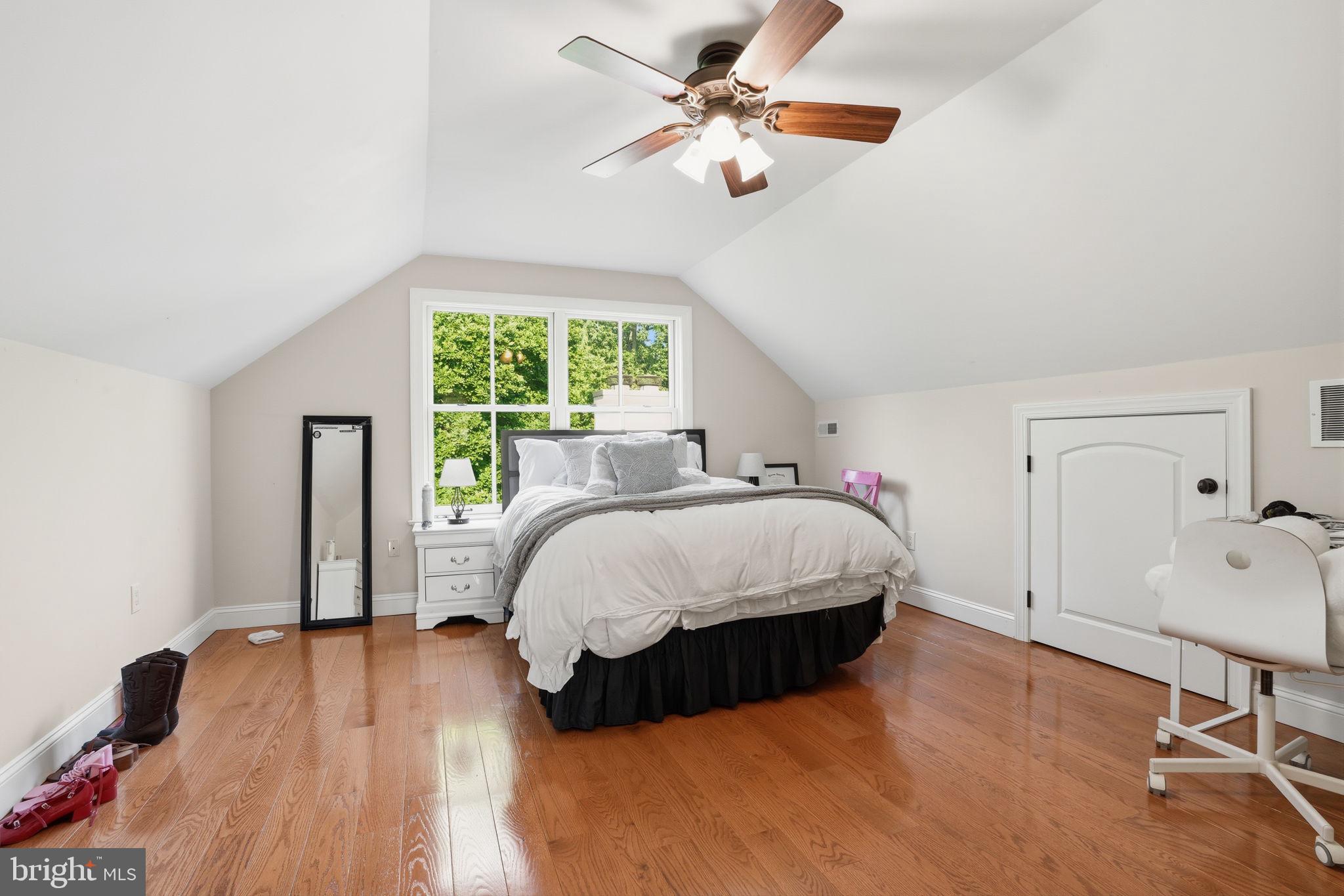 TIMBER LAKES - Residential
