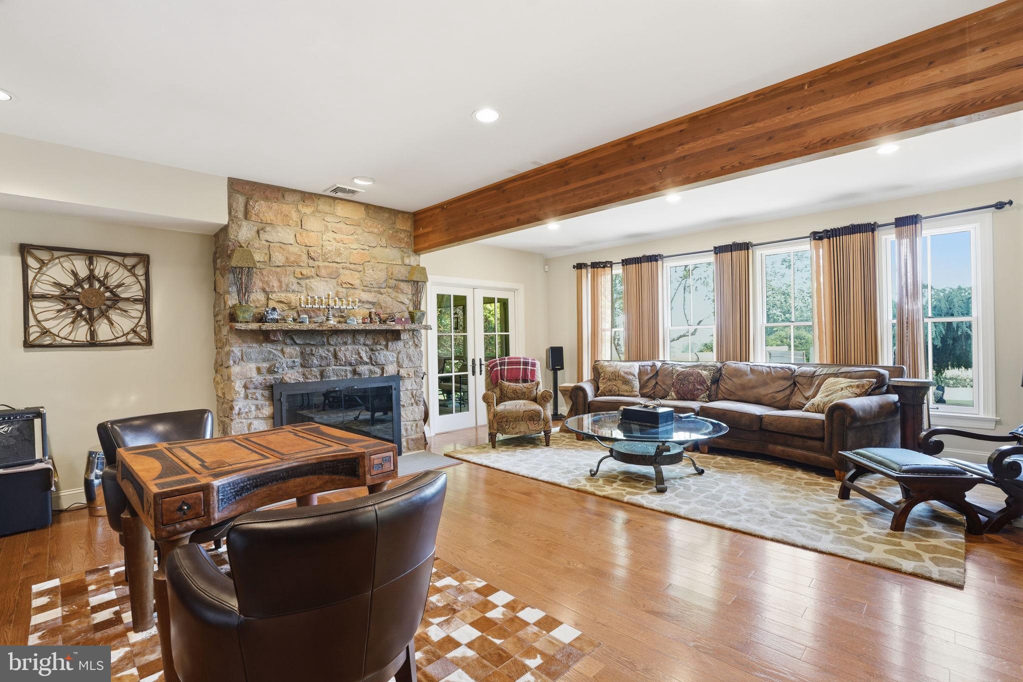 TIMBER LAKES - Residential