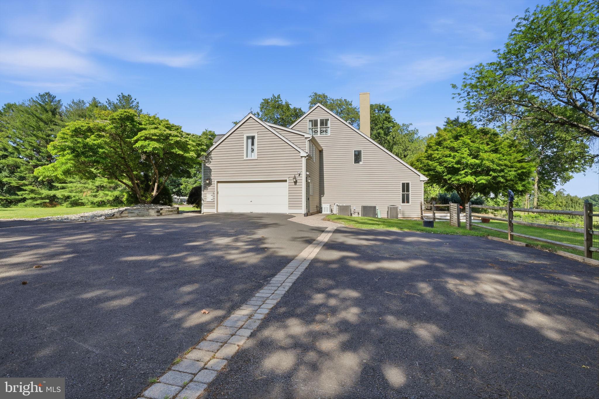 TIMBER LAKES - Residential