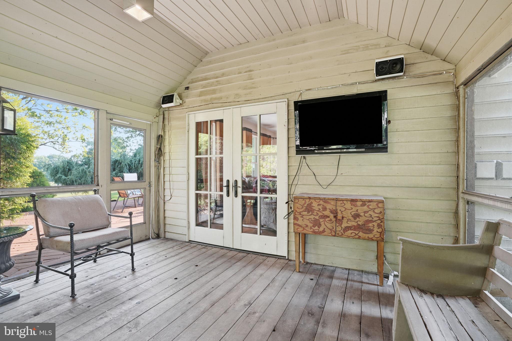 TIMBER LAKES - Residential