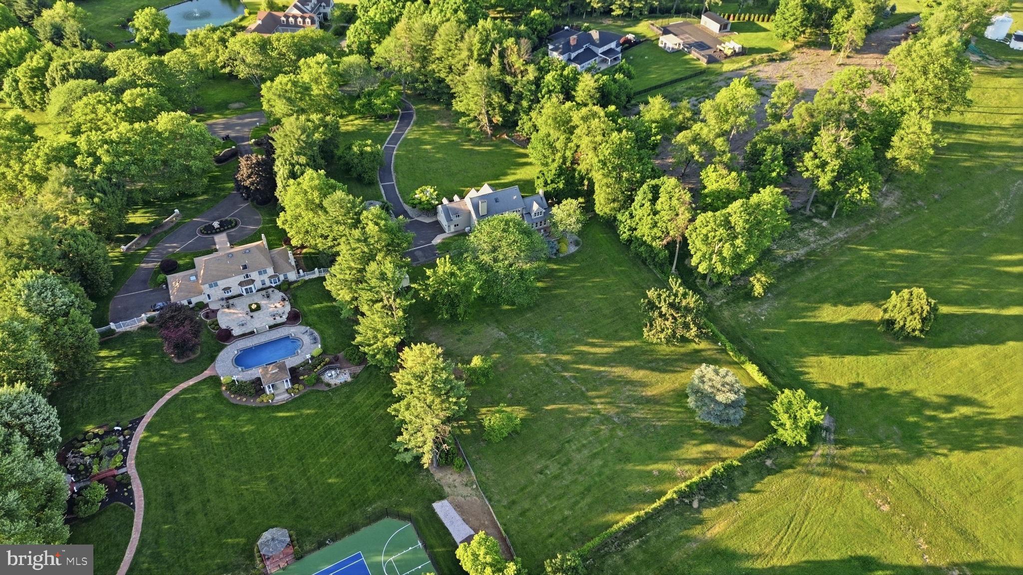 TIMBER LAKES - Residential