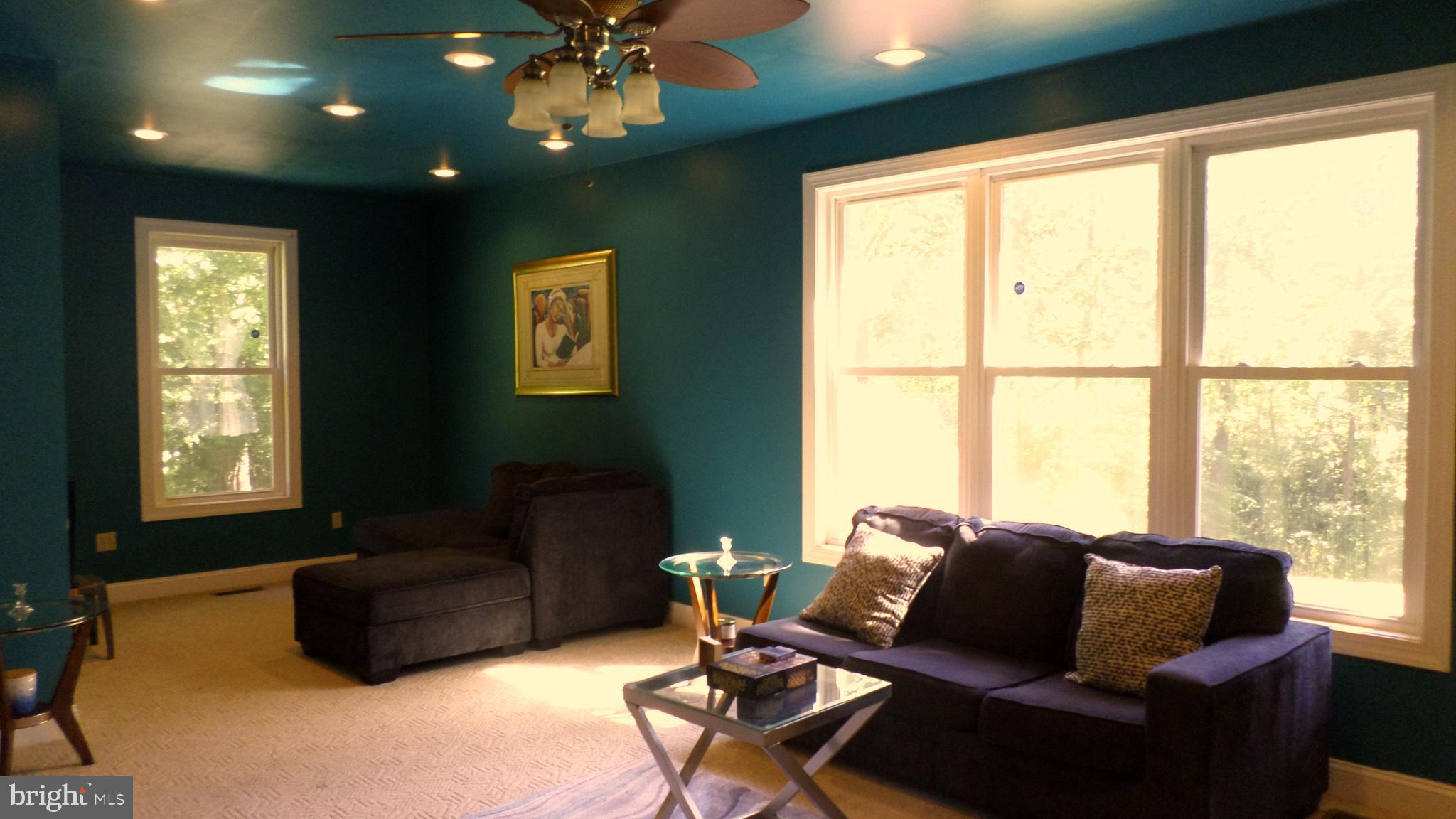 BAYLOR LAKE ESTATES - Residential